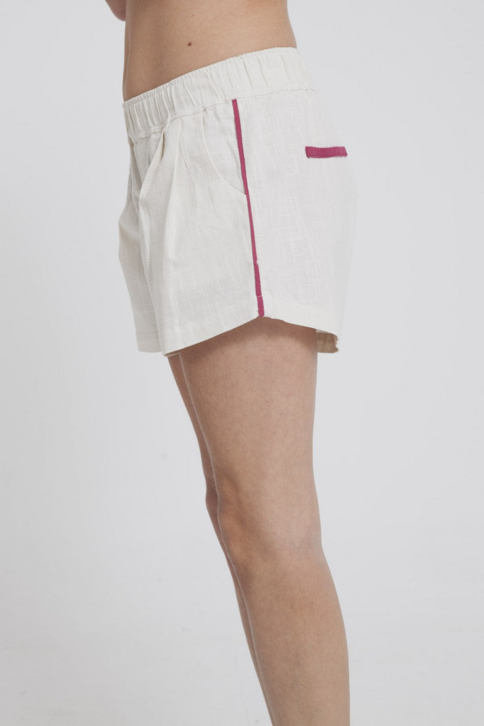 Short écru en coton bio