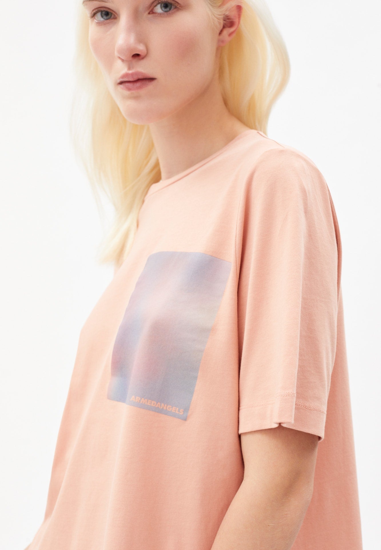 T-shirt ample rose en coton bio - layaa atmospheric peach blossom