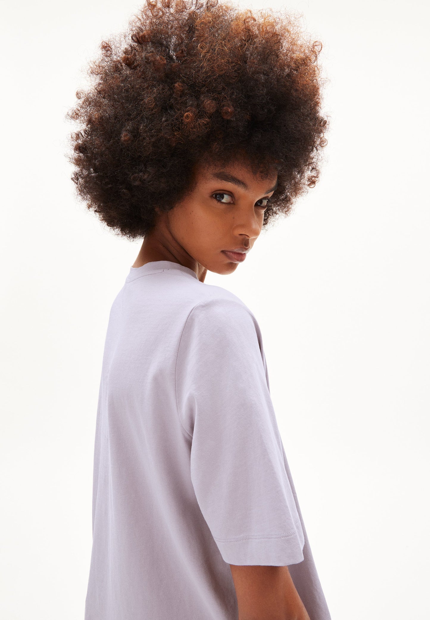T-shirt ample lilas en coton bio - layaa coral purple noise