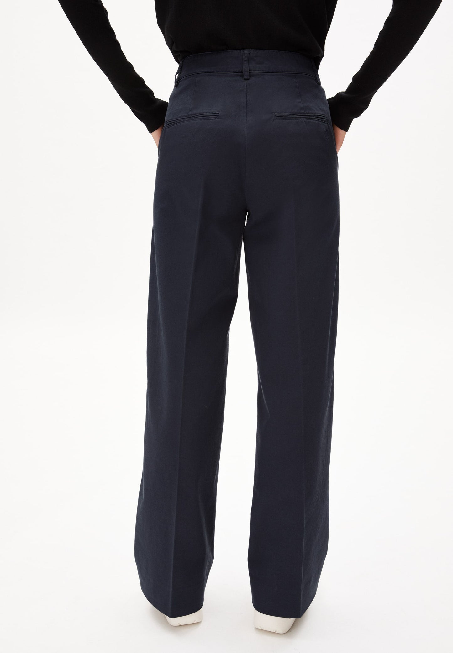 Pantalon ample marine en coton bio et recyclé - leandraa night sky