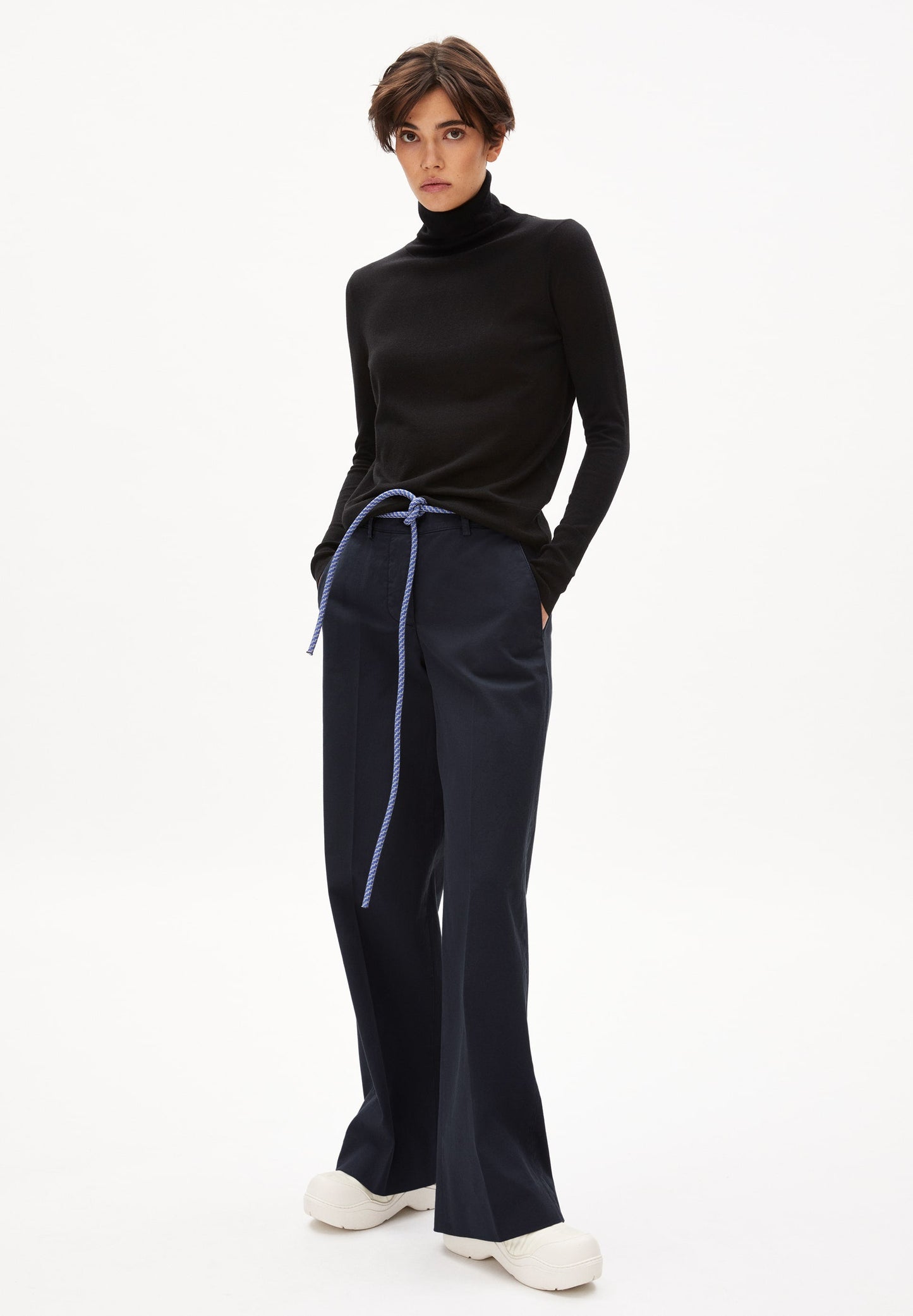 Pantalon ample marine en coton bio et recyclé - leandraa night sky