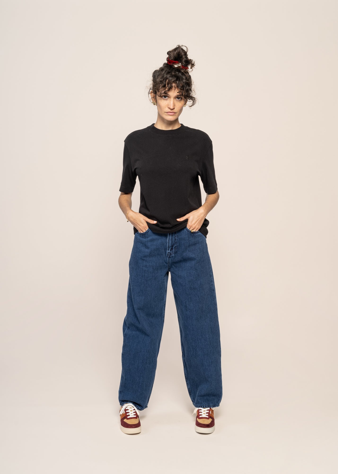 Jean ballon en coton bio | bleu "leila cropped alex dark worn"