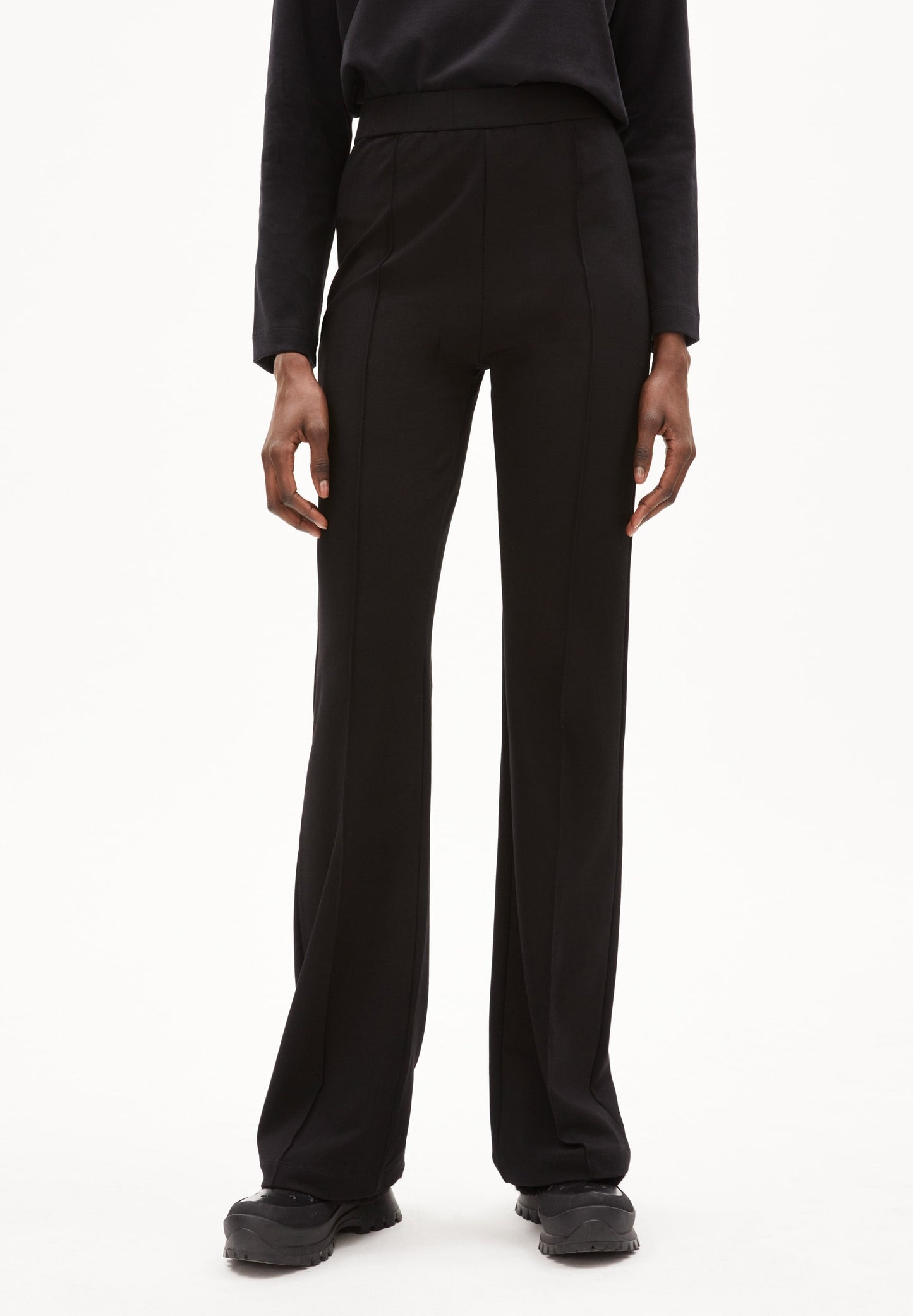 Pantalon fluide noir en viscore ecovero - leylaari black