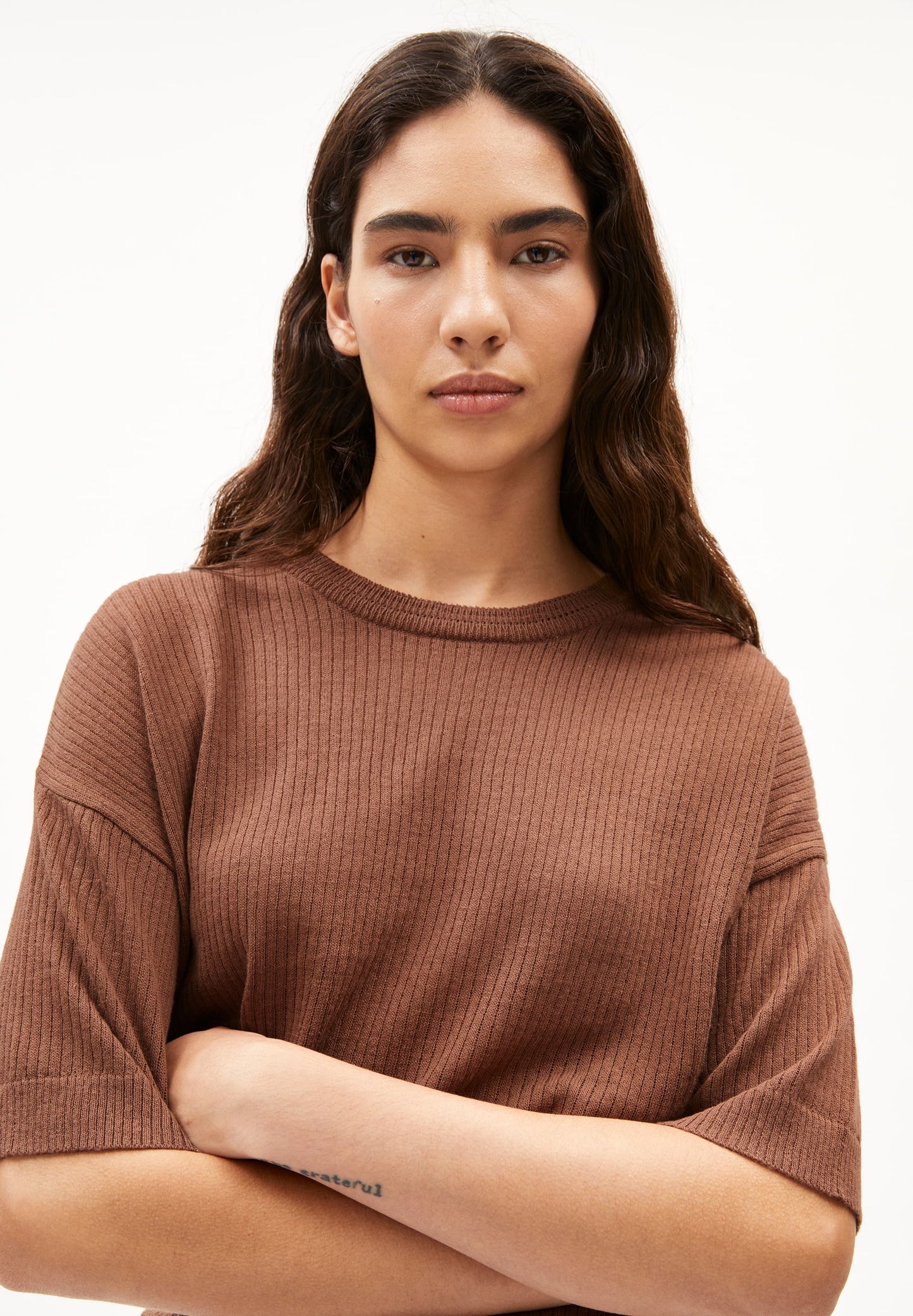 T-shirt côtelé en lin recyclé | marron "lillaas lino nutshell"