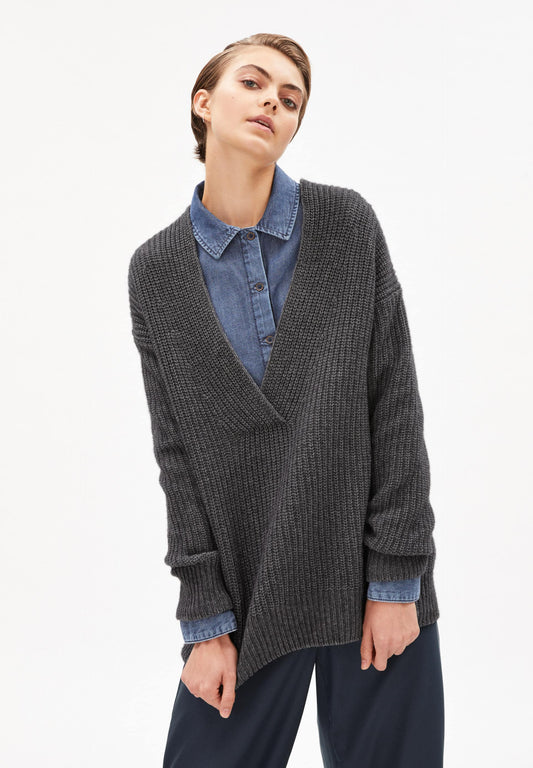 Pull maille col v gris en laine et coton bio - LOISAA mid grey melange