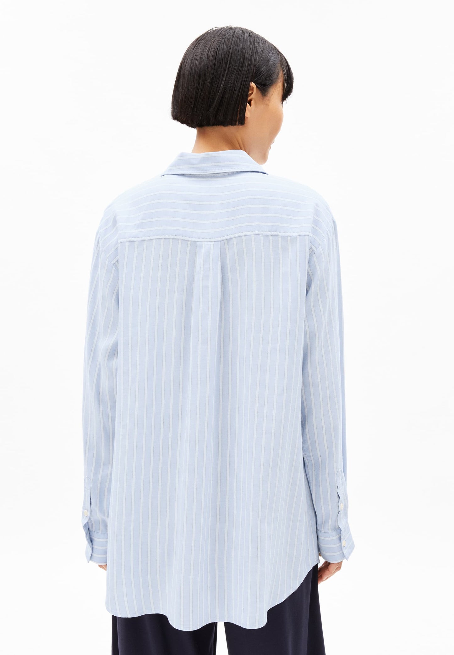 Chemise ample en coton biologique | bleu rayé "maalgaa lino striped - silky blue-morning sky"