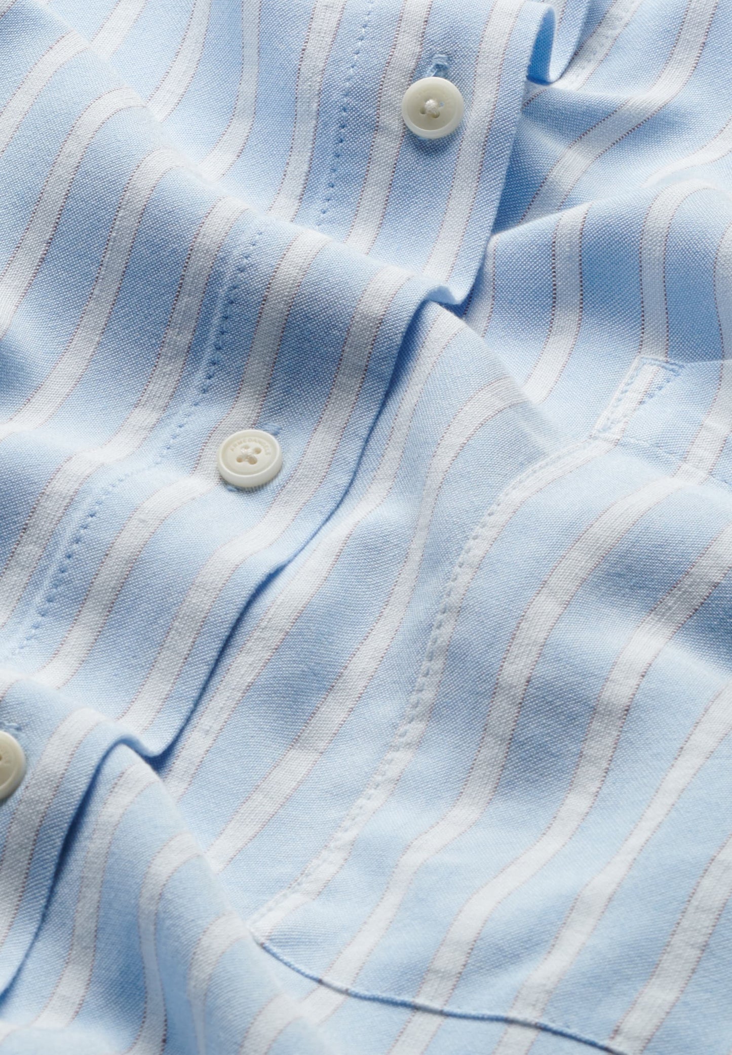 Chemise ample en coton biologique | bleu rayé "maalgaa lino striped - silky blue-morning sky"