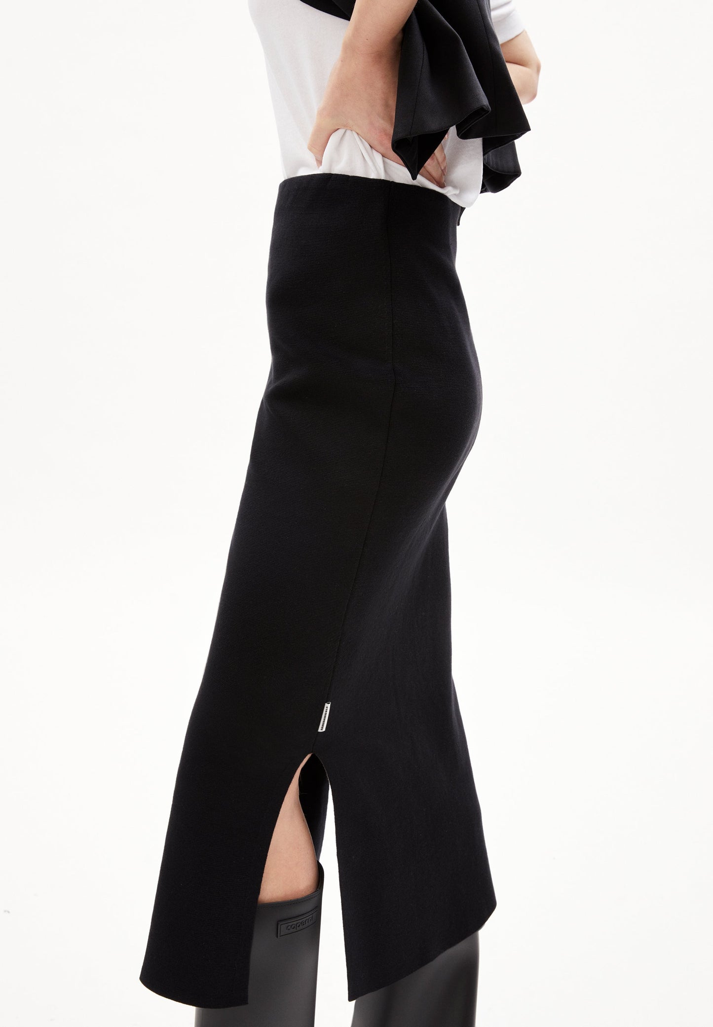 Jupe midi en coton bio | noir "maalin - black"