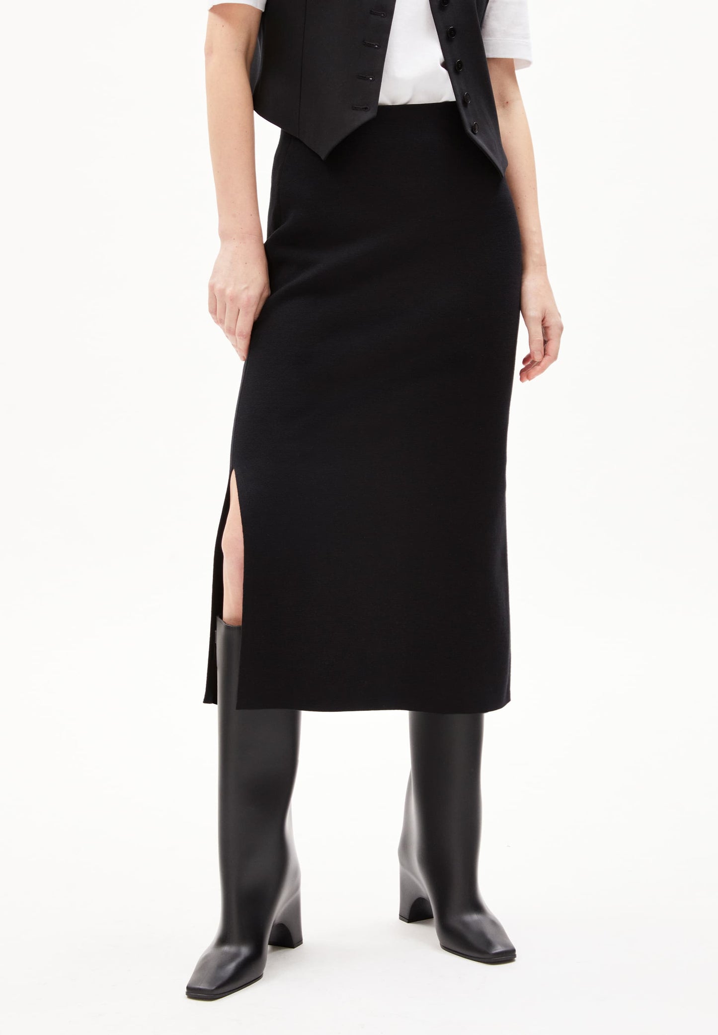 Jupe midi en coton bio | noir "maalin - black"