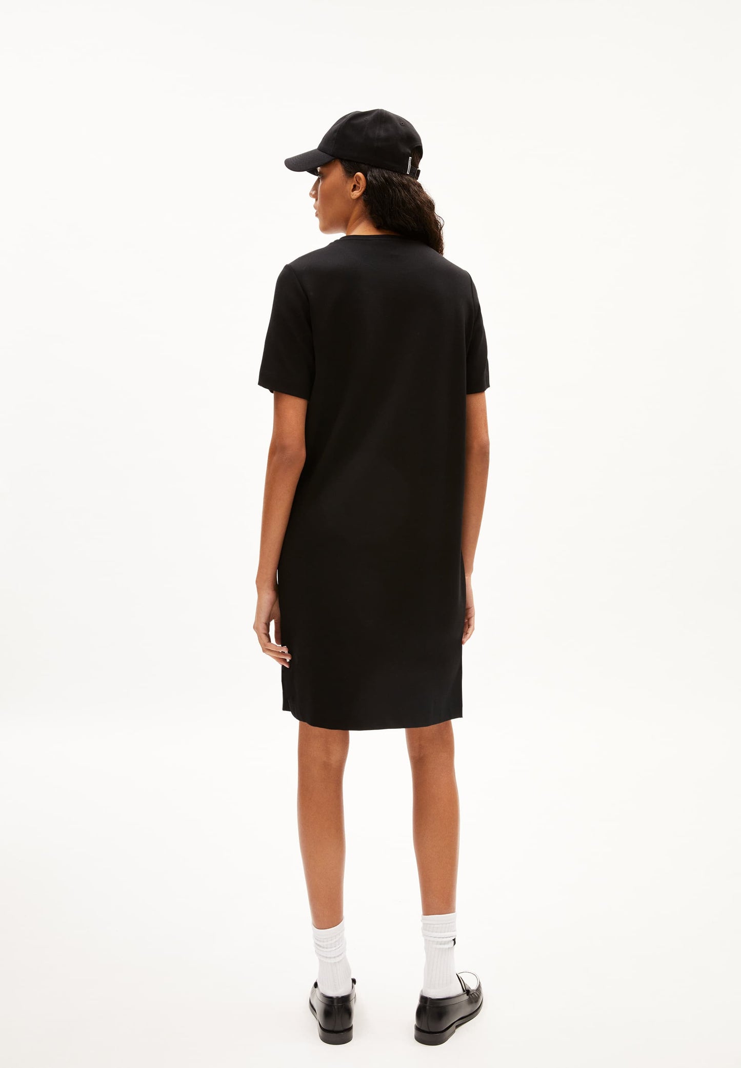 Robe droite en ecovero | noir "maariliana black"
