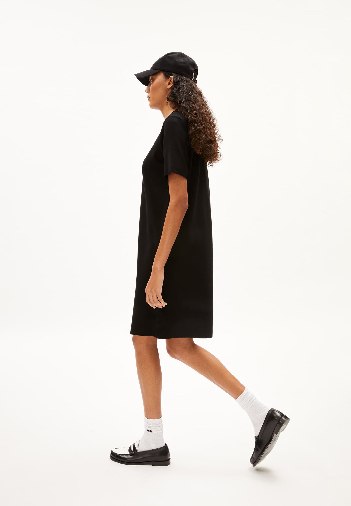 Robe droite en ecovero | noir "maariliana black"