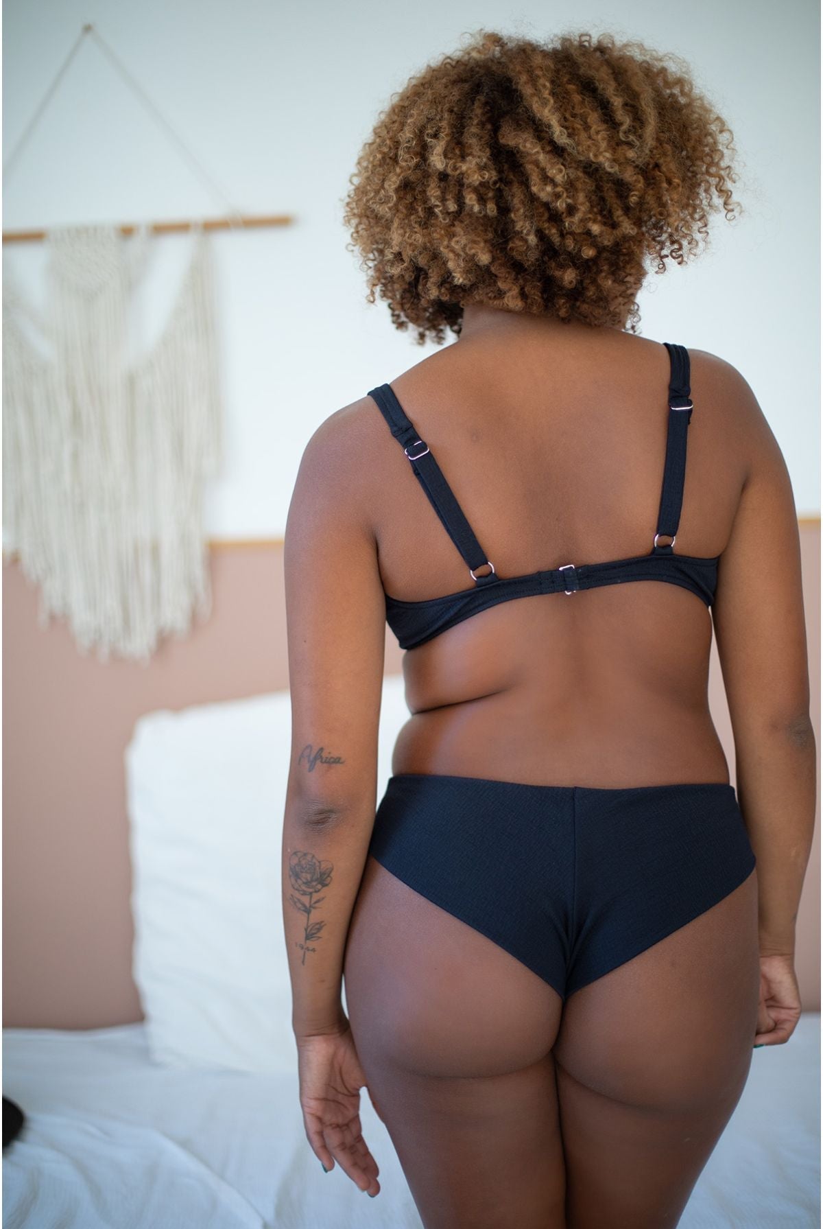 Bas de maillot brésilien en matière recyclée | noir "ilbarritz noir"