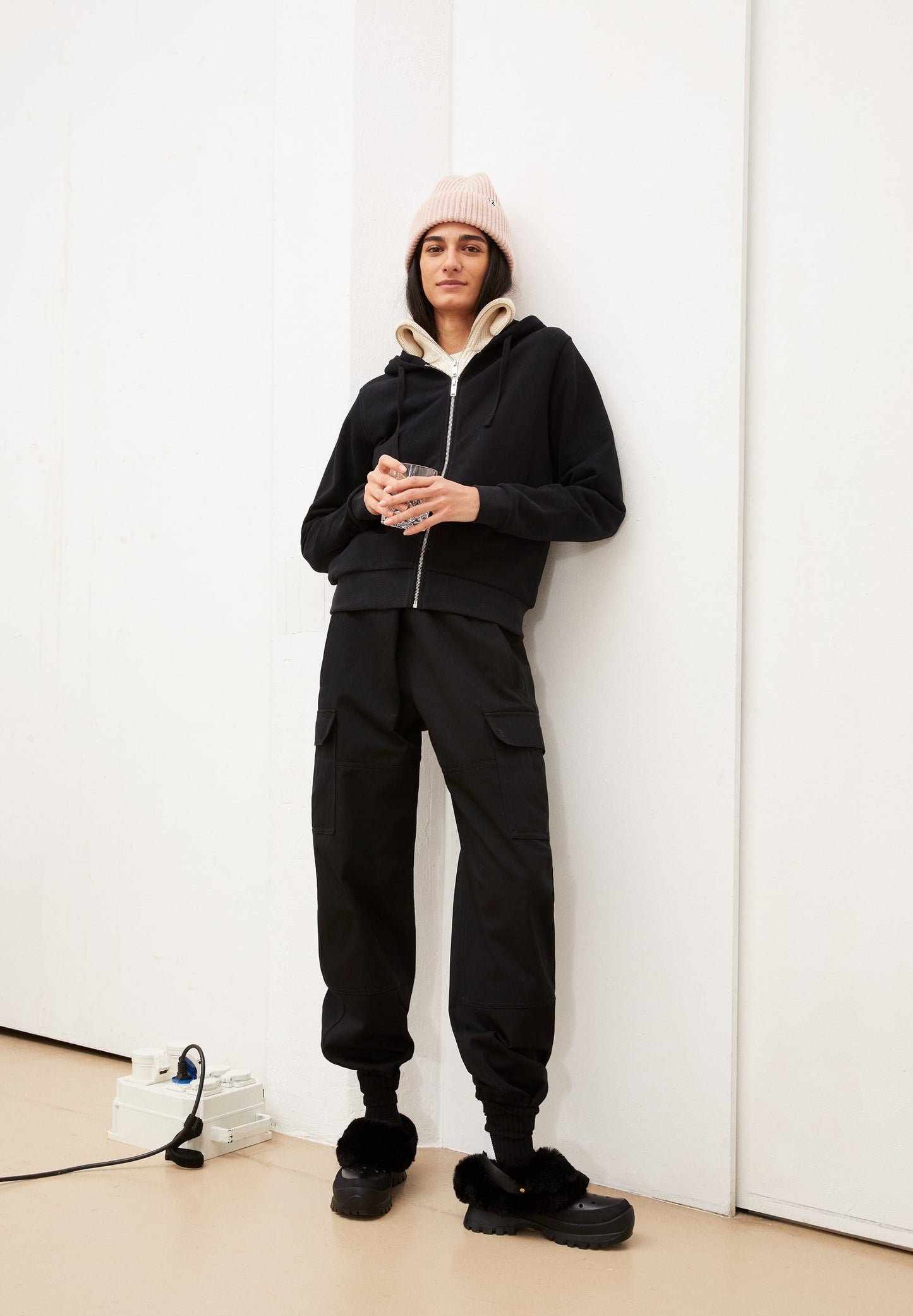 Veste noire zippée en coton biologique - marlinaa black