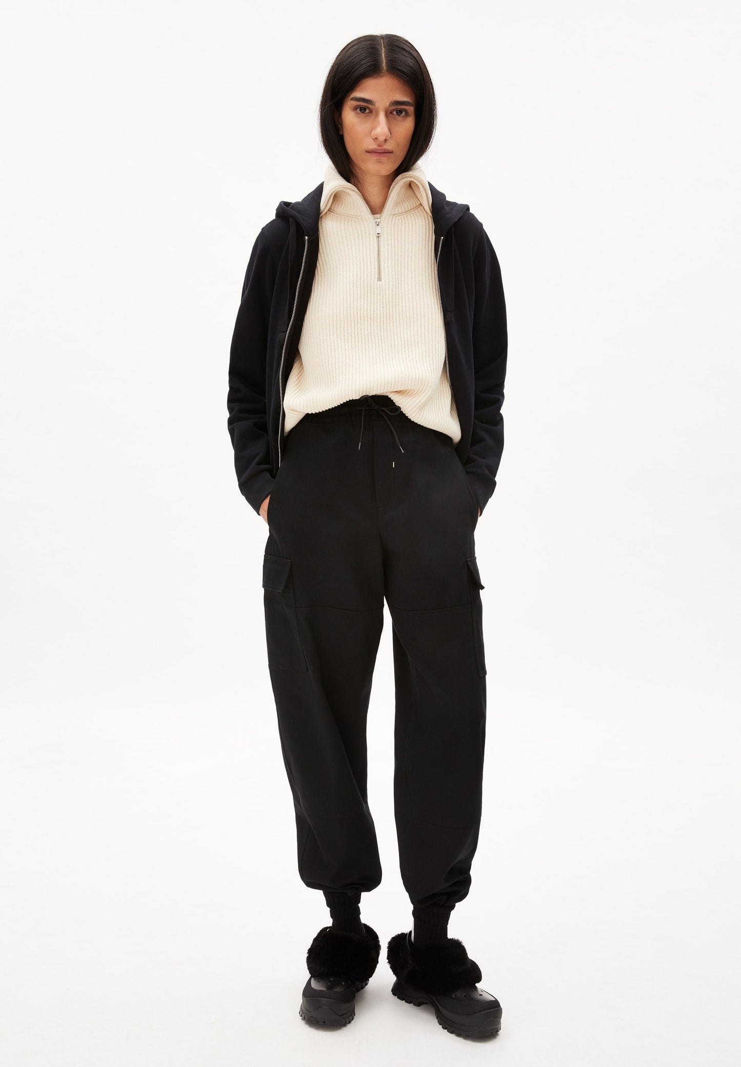 Veste noire zippée en coton biologique - marlinaa black