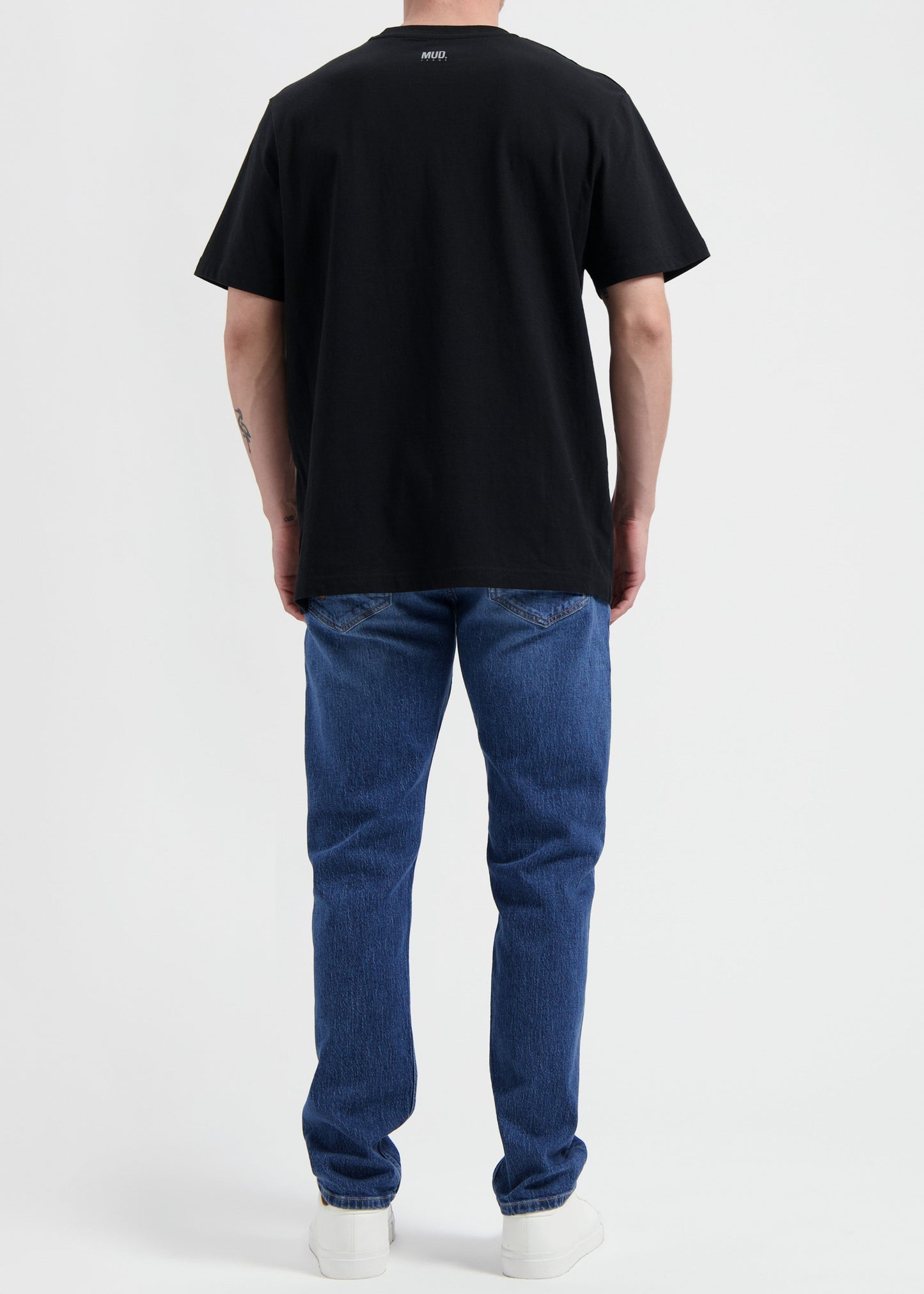 Jean droit en coton bio et coton recyclé - "hank mid tapered - medium stone"