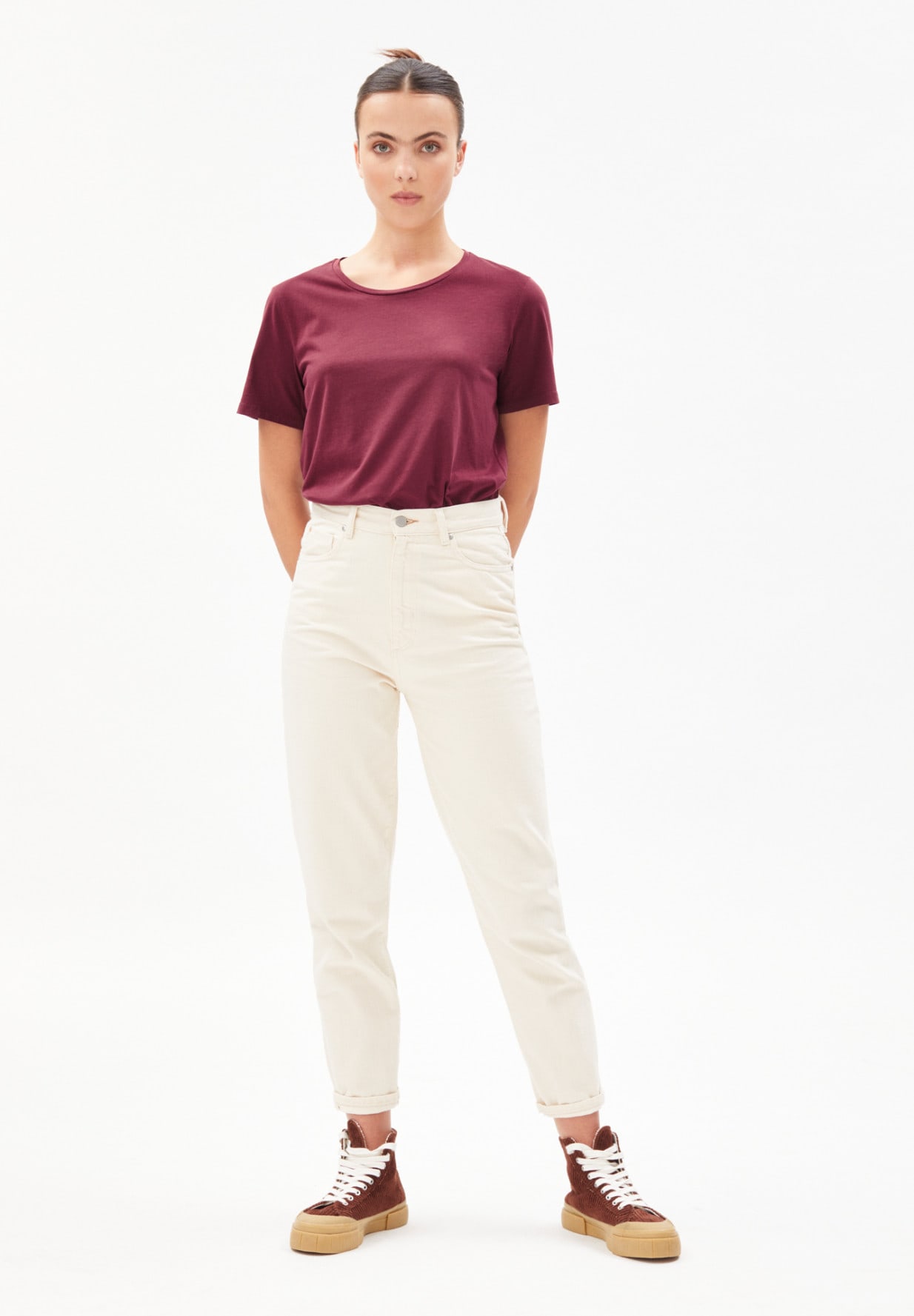 T-shirt bordeaux en coton bio - Minaa ruby red