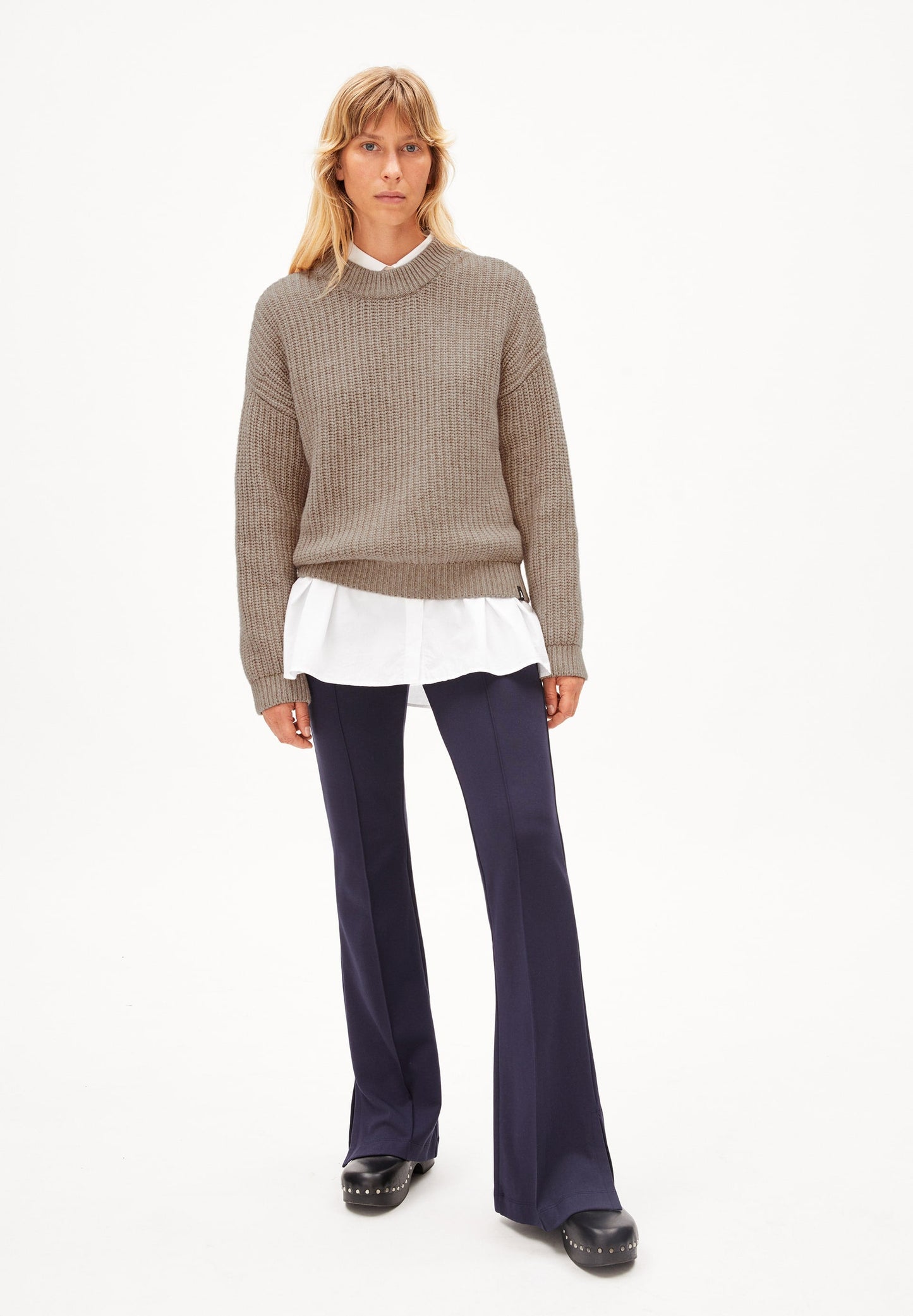 Pull en maille en coton et laine bio | Beige "miyaar solid permafrost melange"
