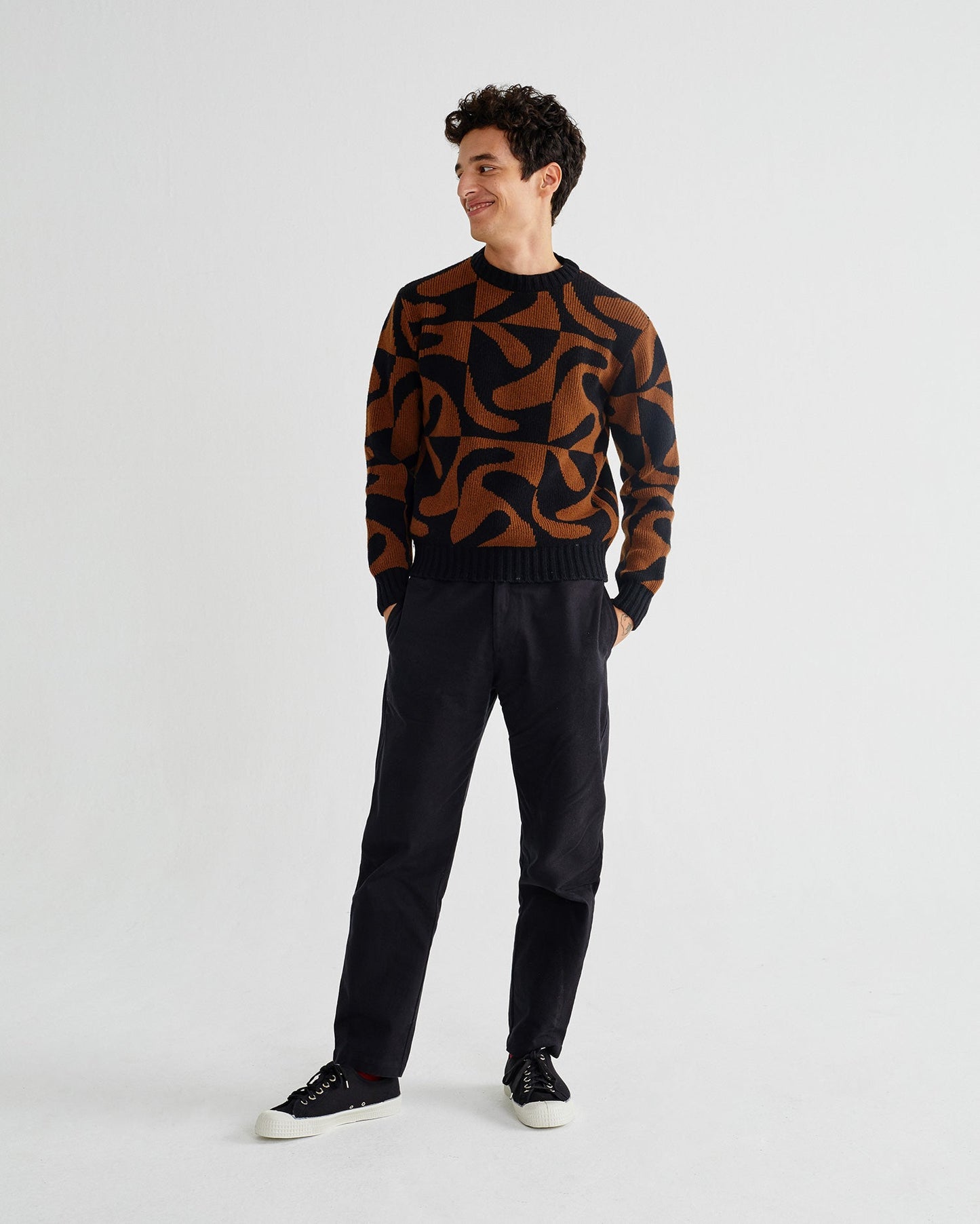 Pull motifs marron et noir en laine - Khem