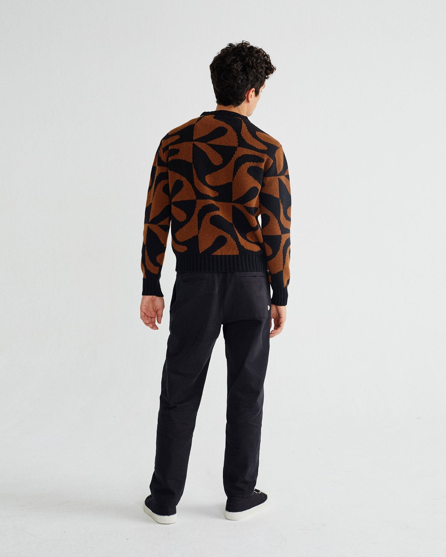 Pull motifs marron et noir en laine - Khem