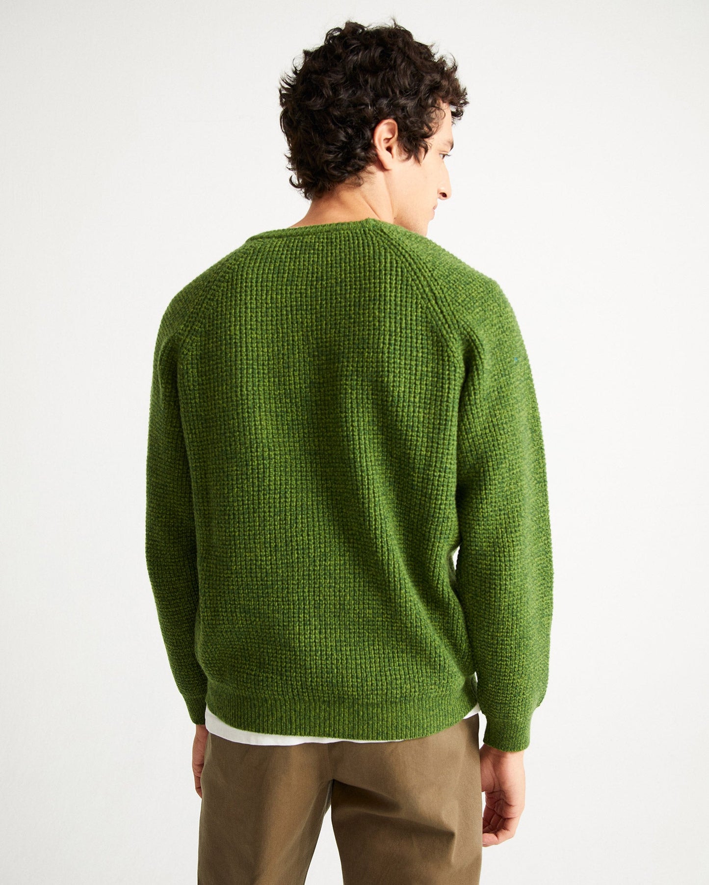 Pull col rond vert en laine certifiée - anteros parrot green