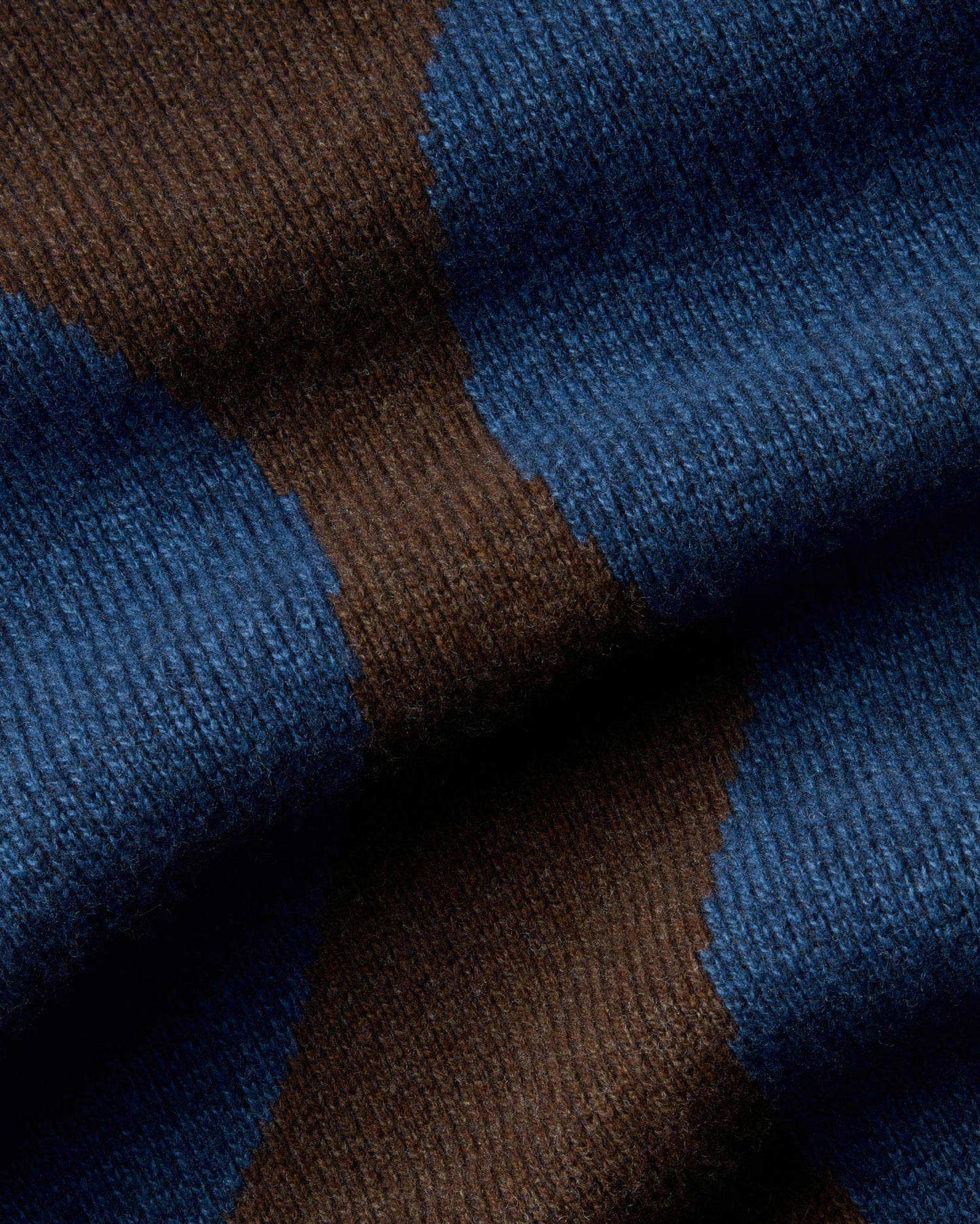 Pull col rond à motif en laine bio | multicolore "dots blue khem knitted sweater"