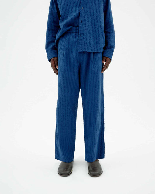 Pantalon ample en coton bio | bleu "Cobalt seersucker luc pants - blue"