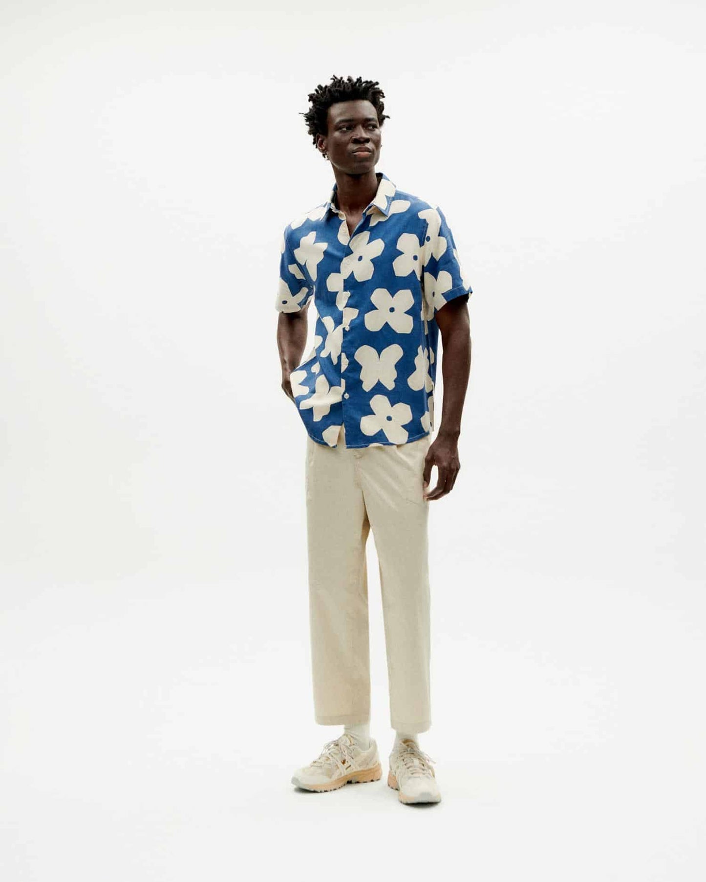 Chemise manches courtes en coton bio | Bleu et blanc "butterfly tom shirt"