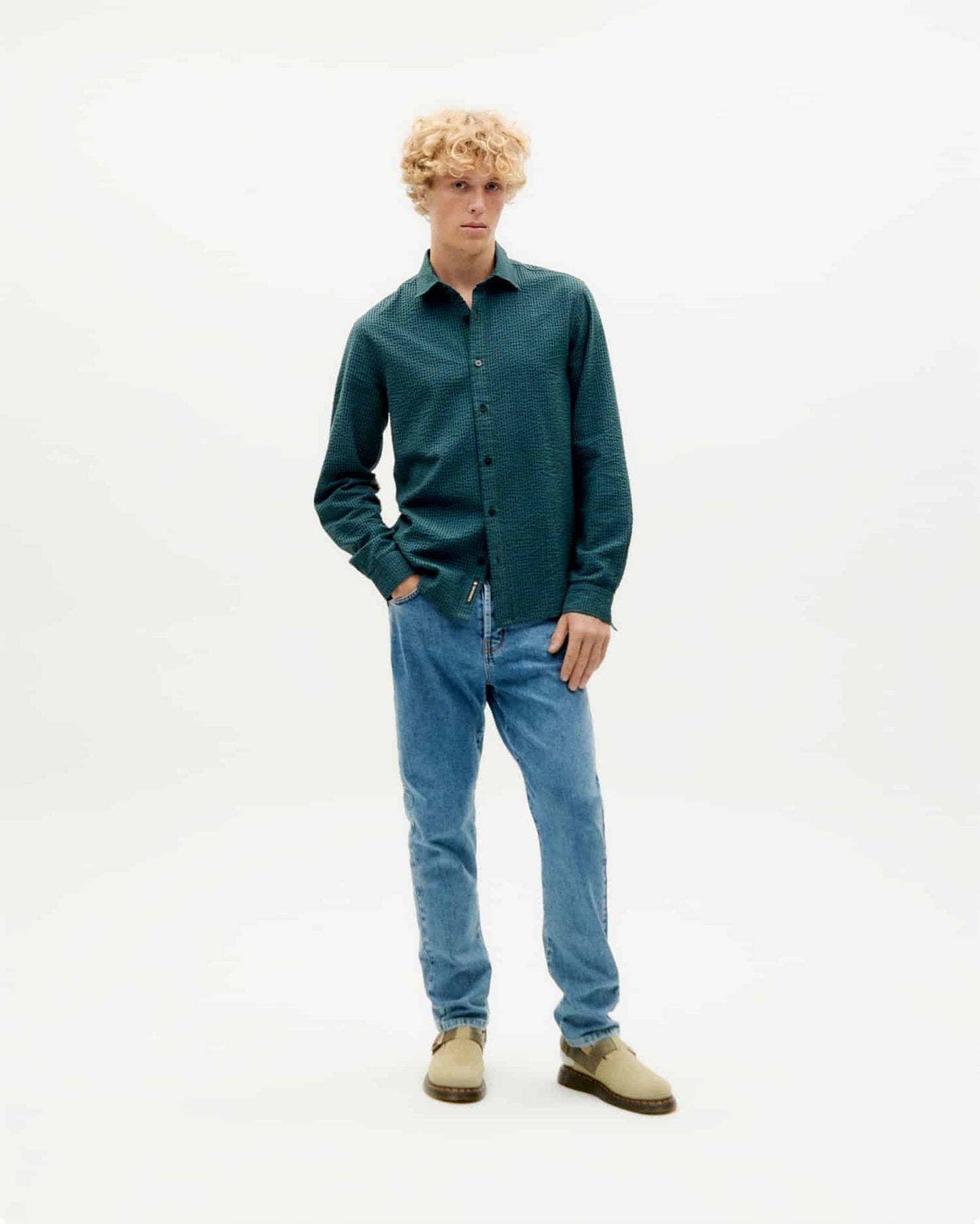 Chemise à carreaux en coton bio | bleu "bottle green checks seersucker thomas shirt"