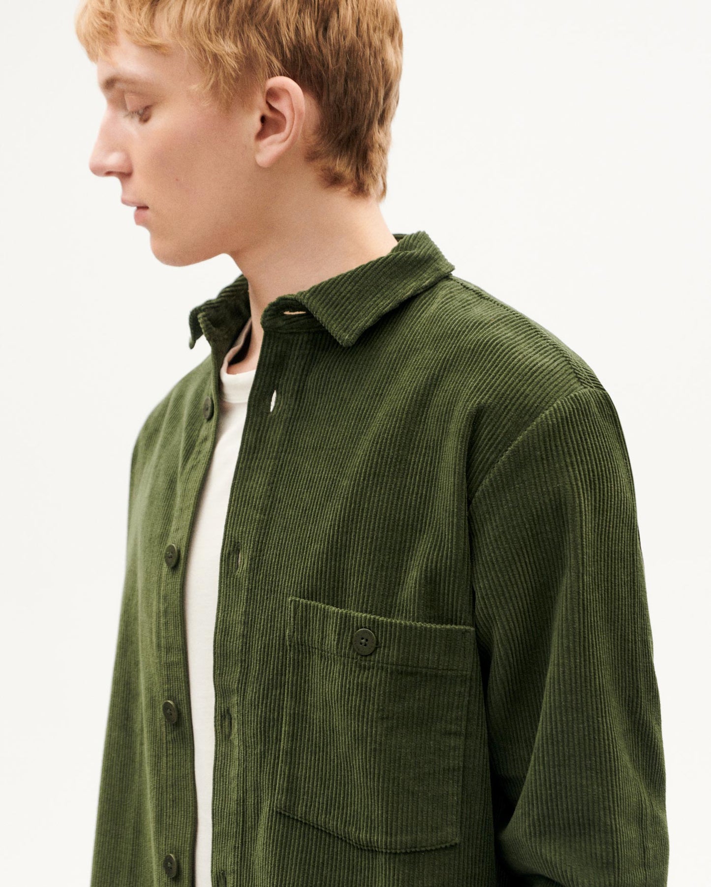 Chemise en coton bio | vert "bottle green corduroy theo overshirt"