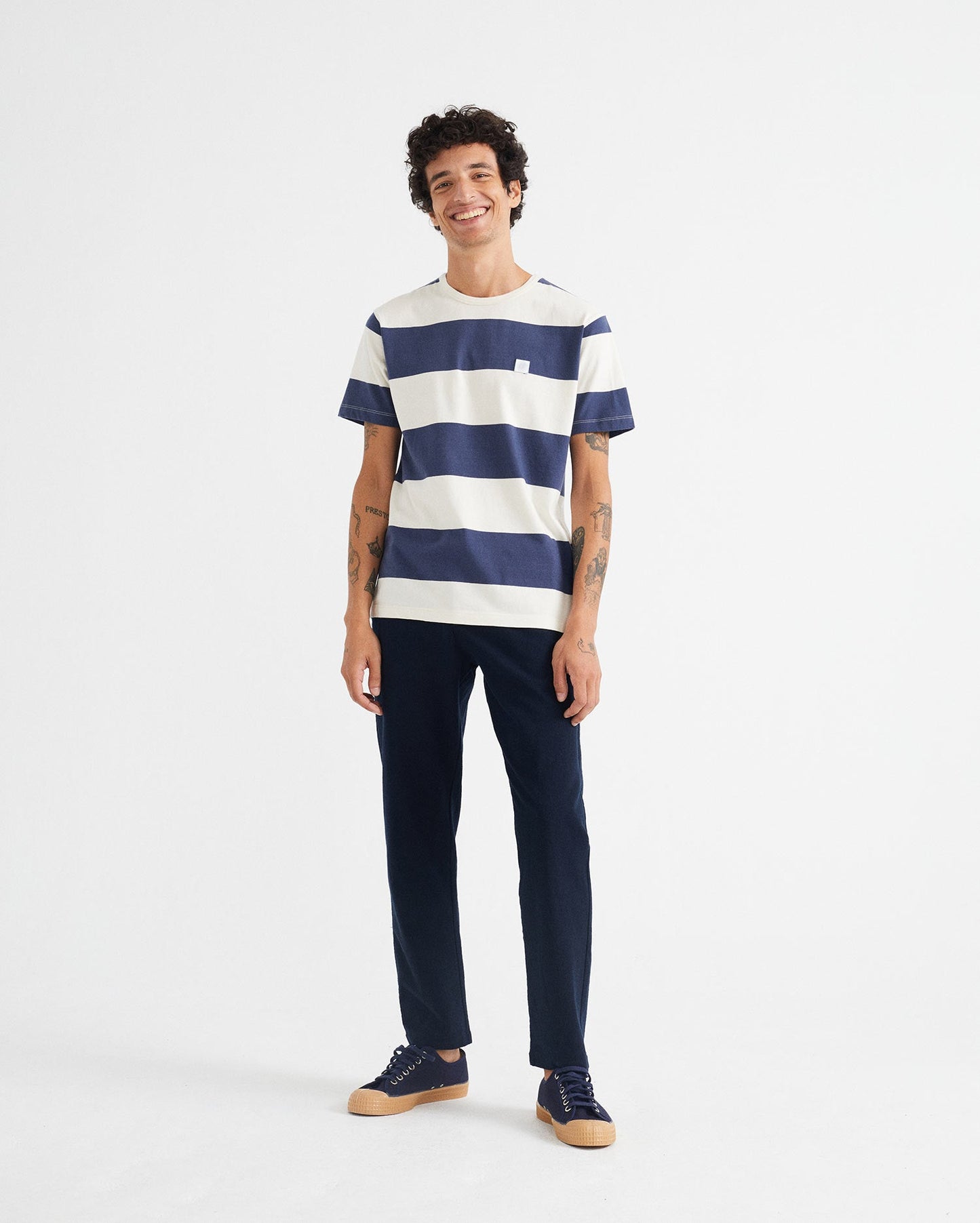T-shirt rayé blanc et marine en coton bio