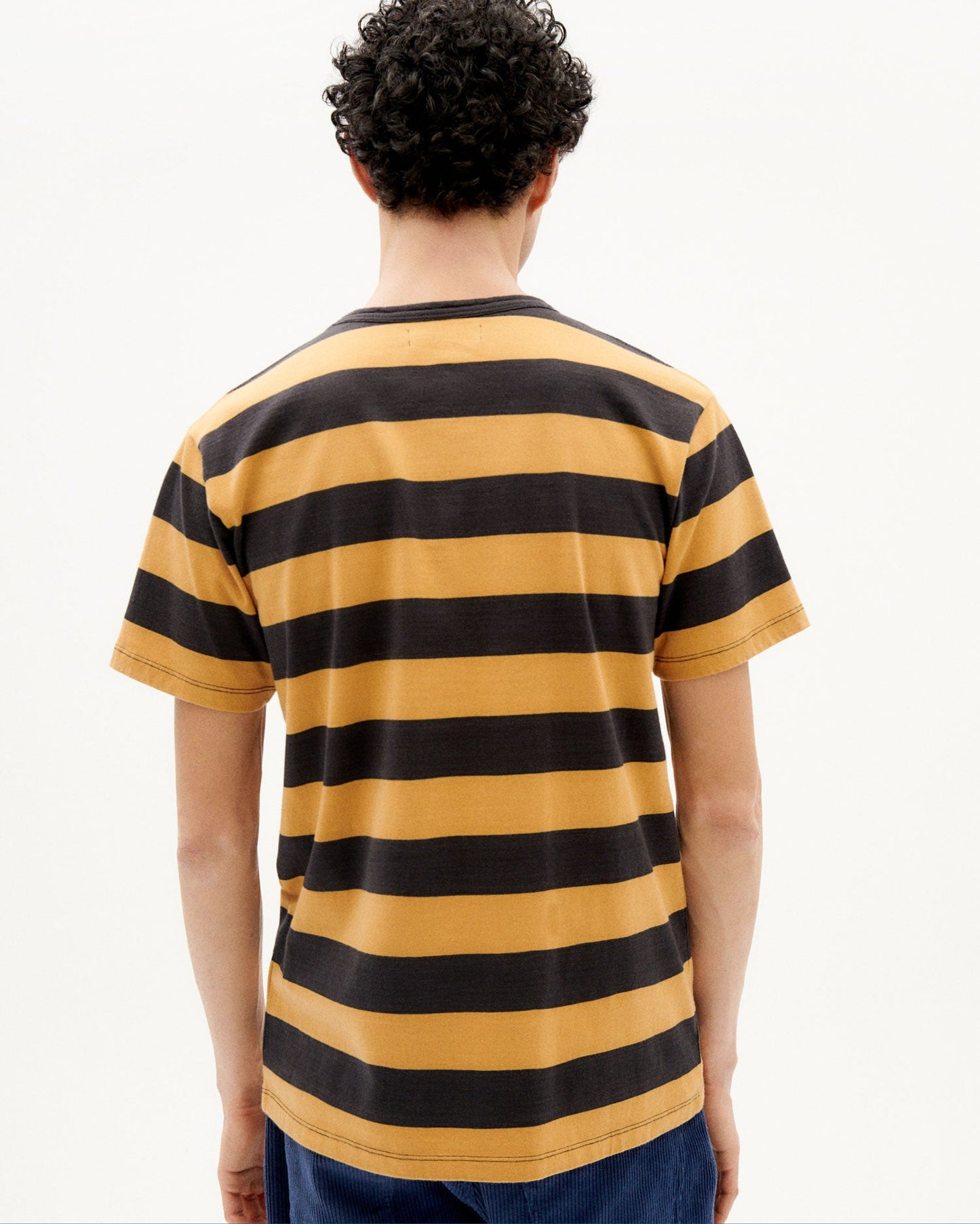 T-shirt rayé en coton bio - navy stripes t-shirt ochre
