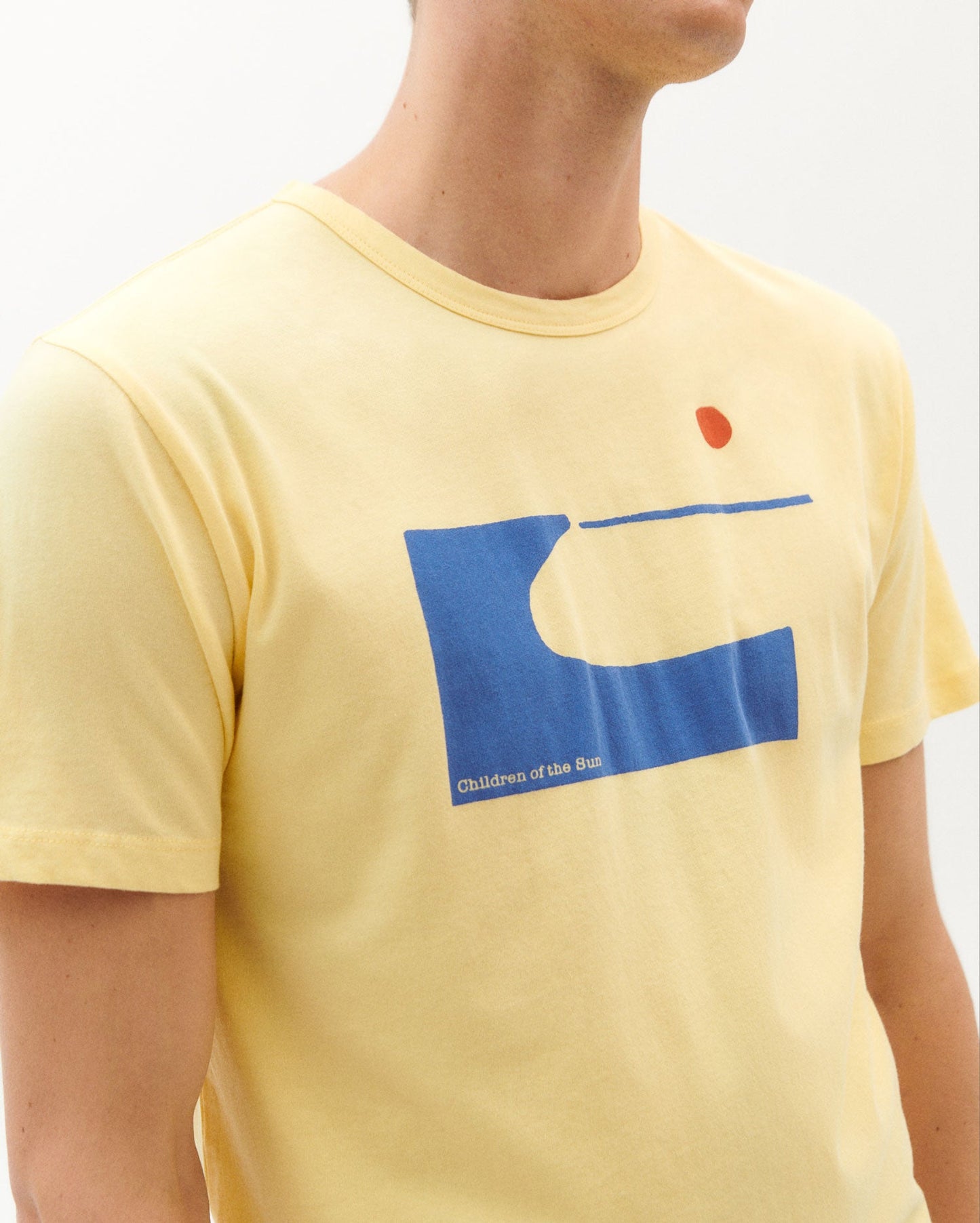 T-shirt jaune imprimé en coton bio - children of the yellow sun