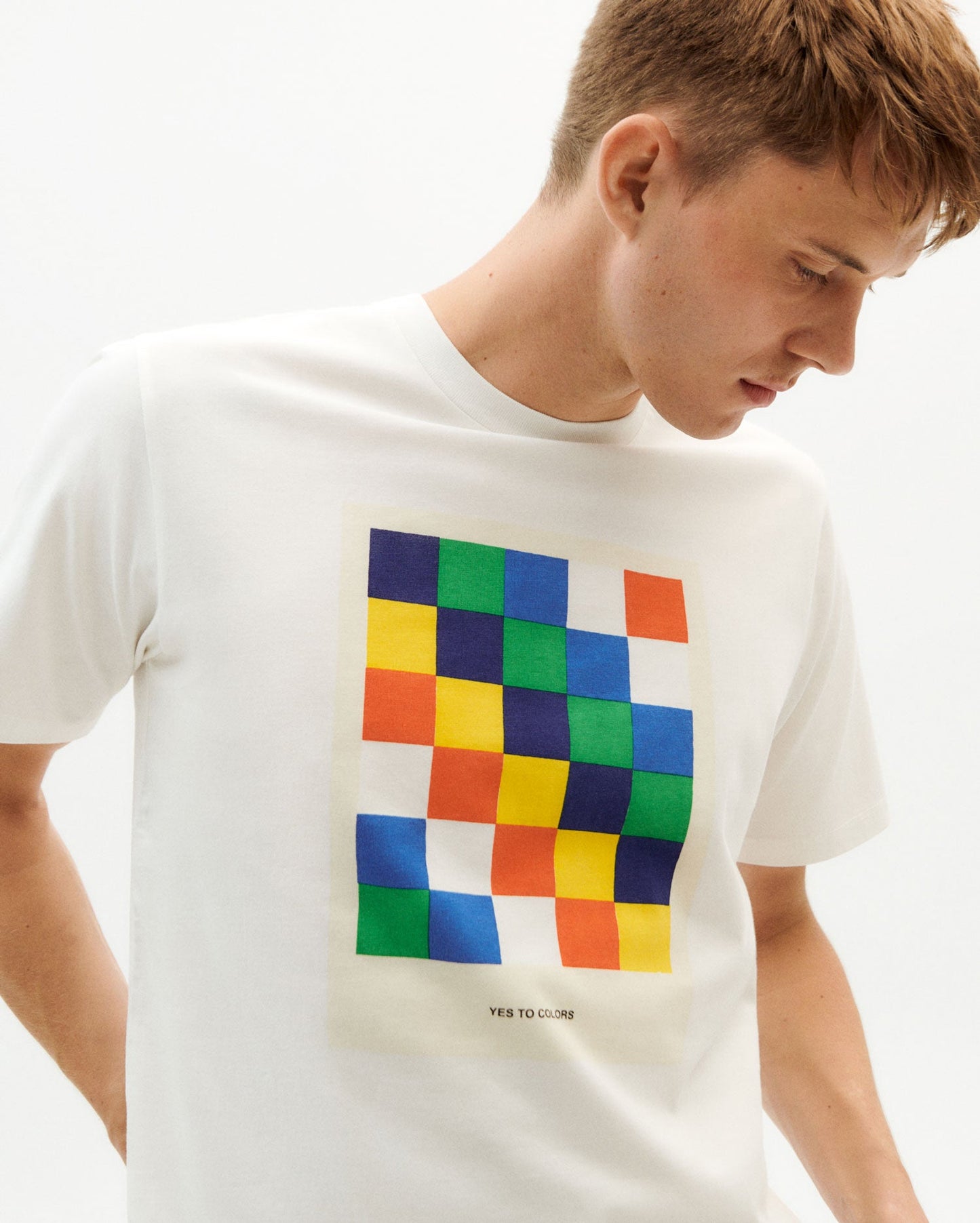 T-shirt blanc imprimé multicolore en coton bio - yes to color t-shirt snow white