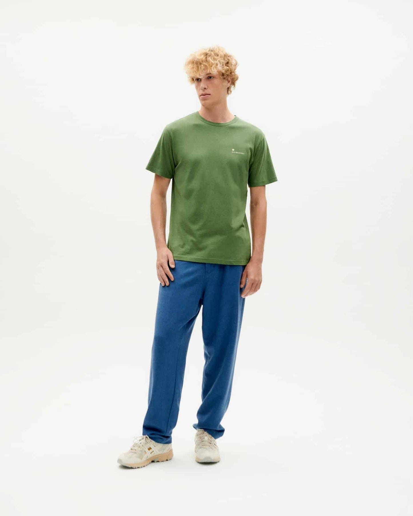 T-shirt en coton bio | Vert motif brodé "sun believable cactus t-shirt"