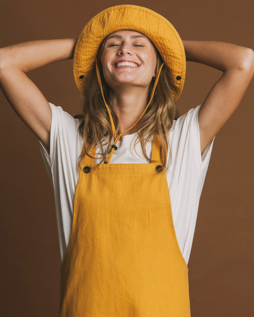 Robe salopette moutarde en chanvre et coton bio - Amelie
