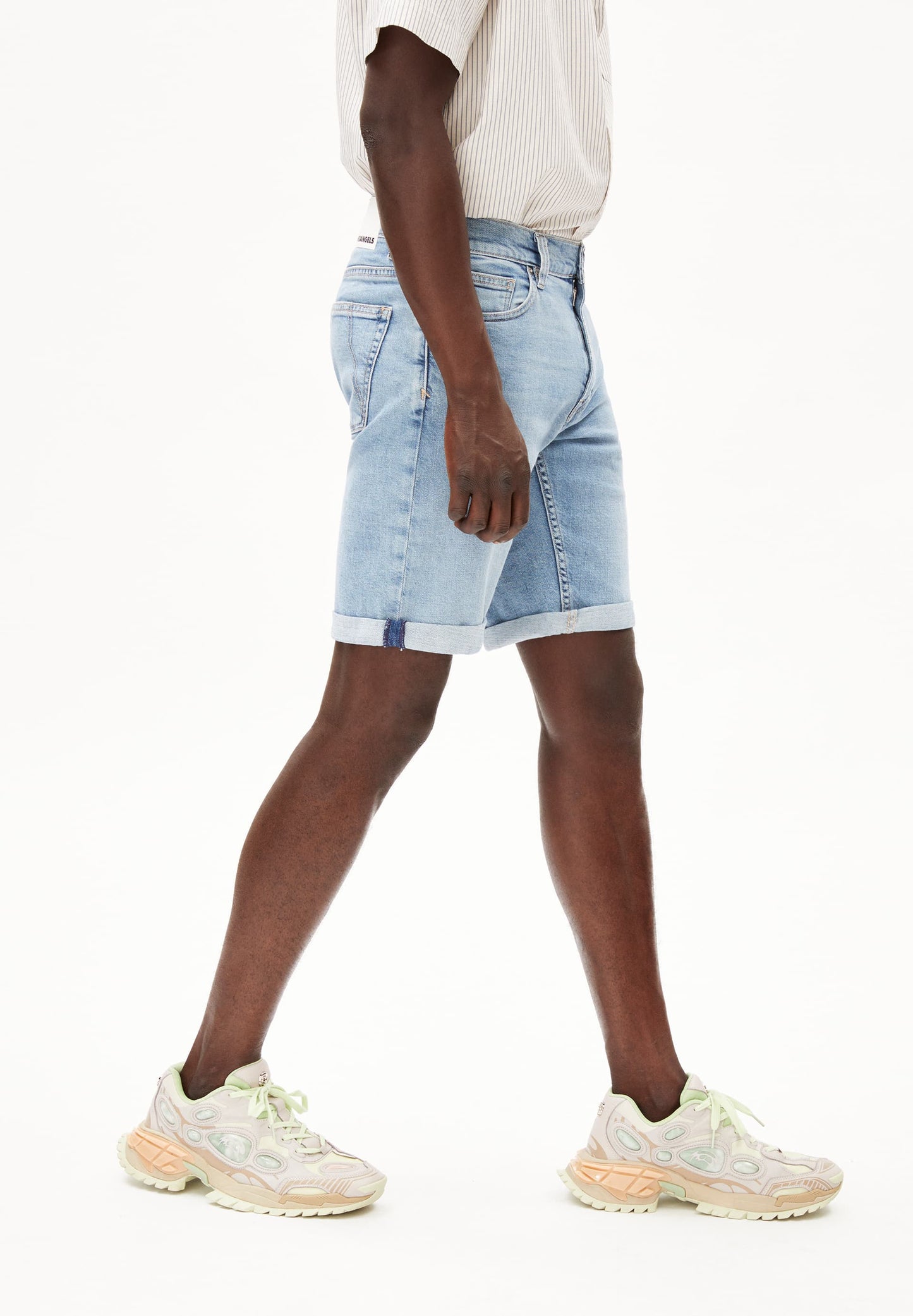 Short en denim de coton bio et chanvre | bleu "naailo hemp mineral blue"
