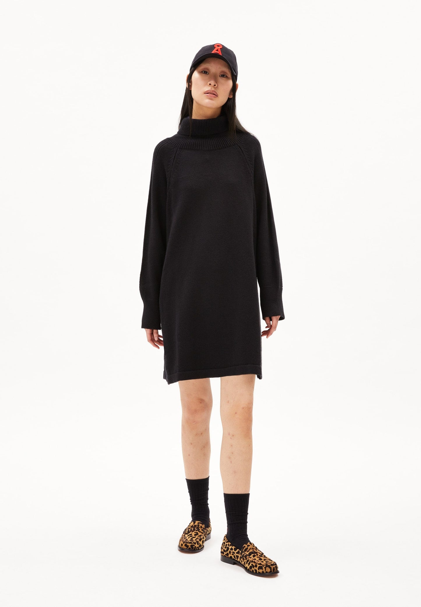 Robe pull col roulé en coton et laine bio | Noir "naania black"