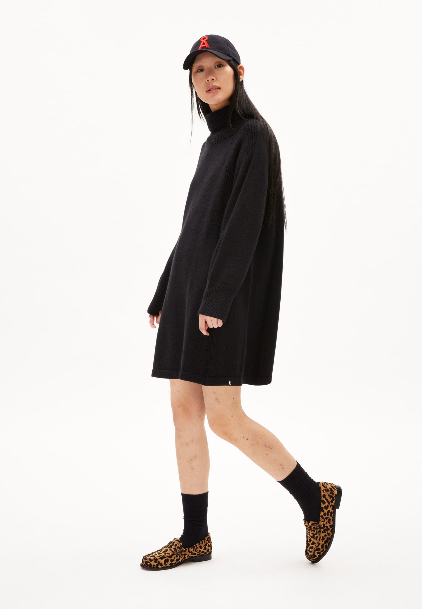 Robe pull col roulé en coton et laine bio | Noir "naania black"