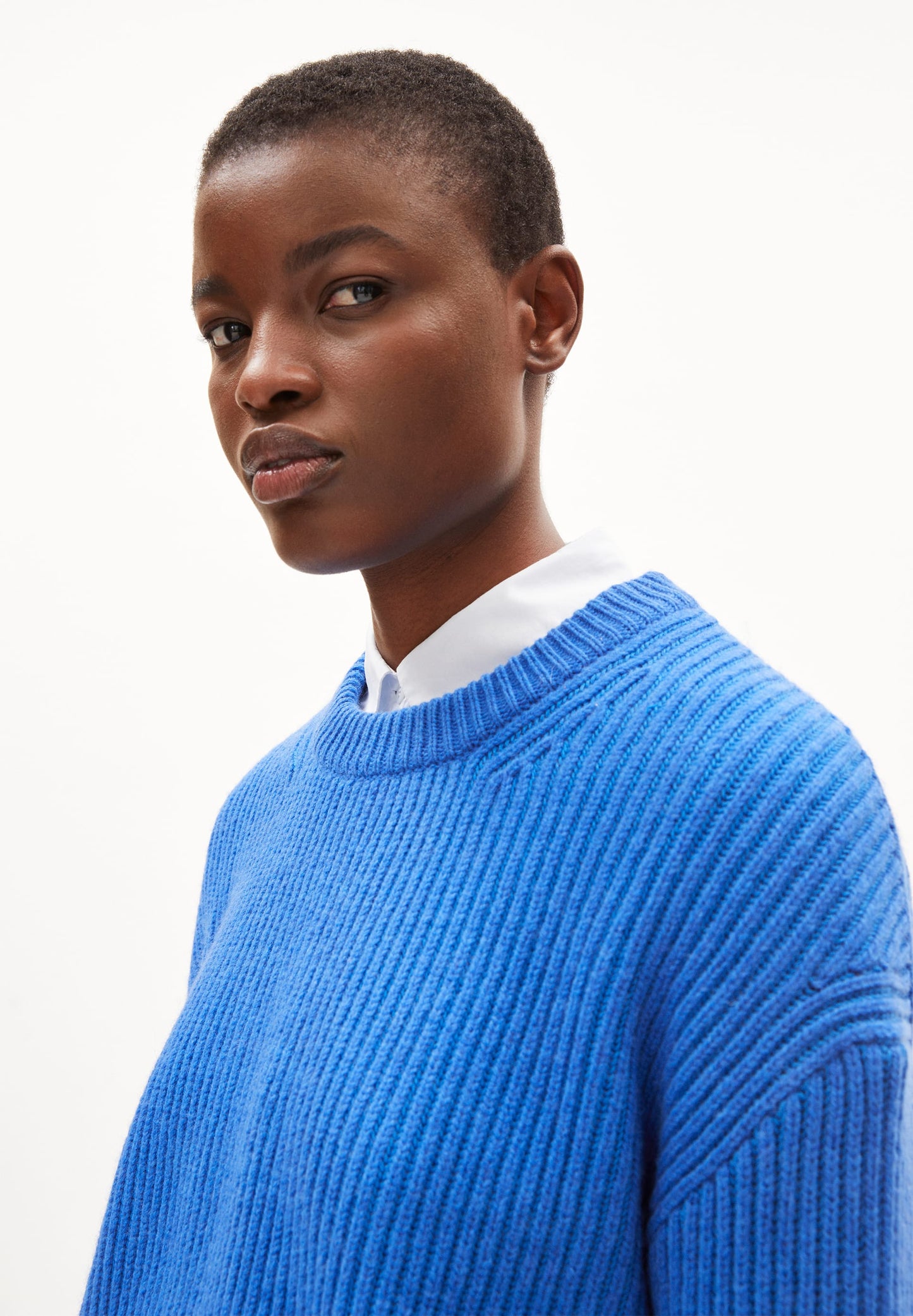 Pull maille en coton et laine bio | bleu "naaruko - warm blue"