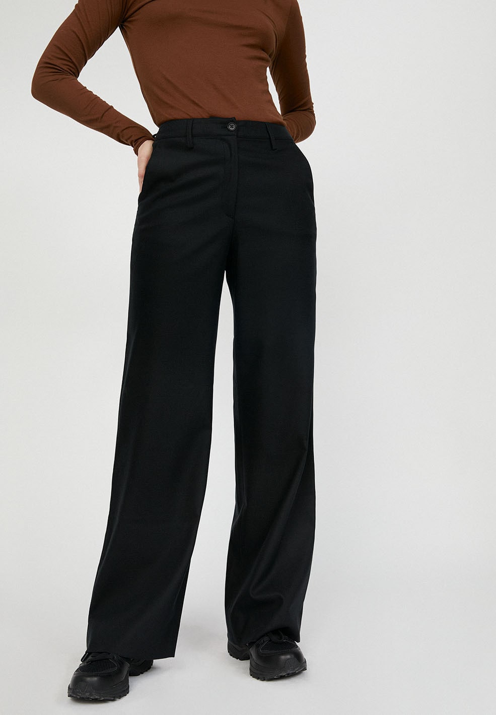 Pantalon noir en tencel - NAGISAA black