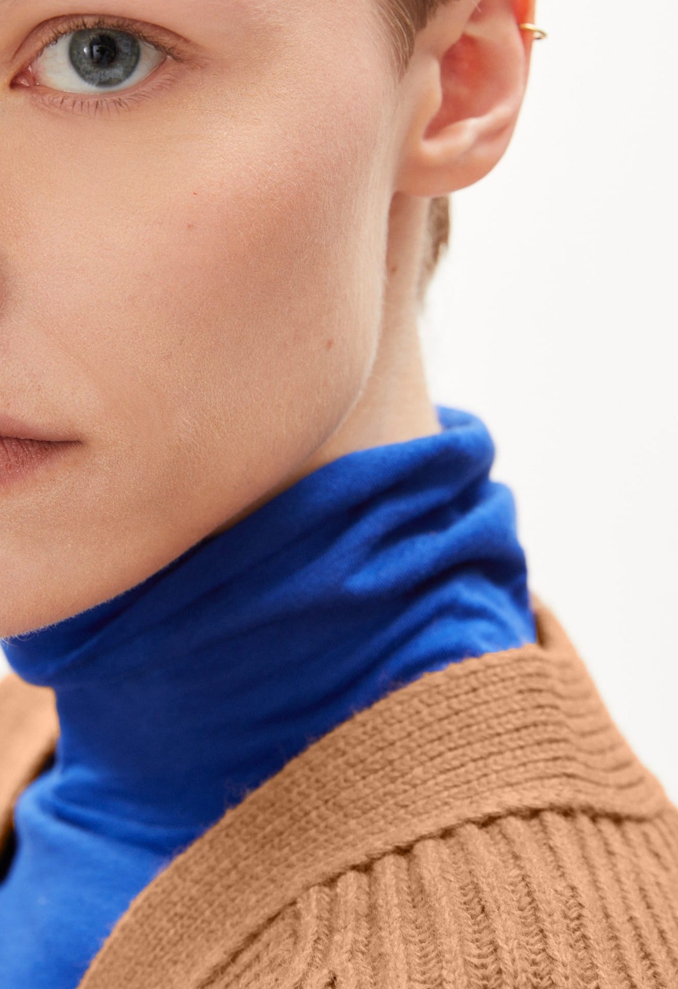 Gilet ample camel en laine bio et recyclée - naokaa cedar wood