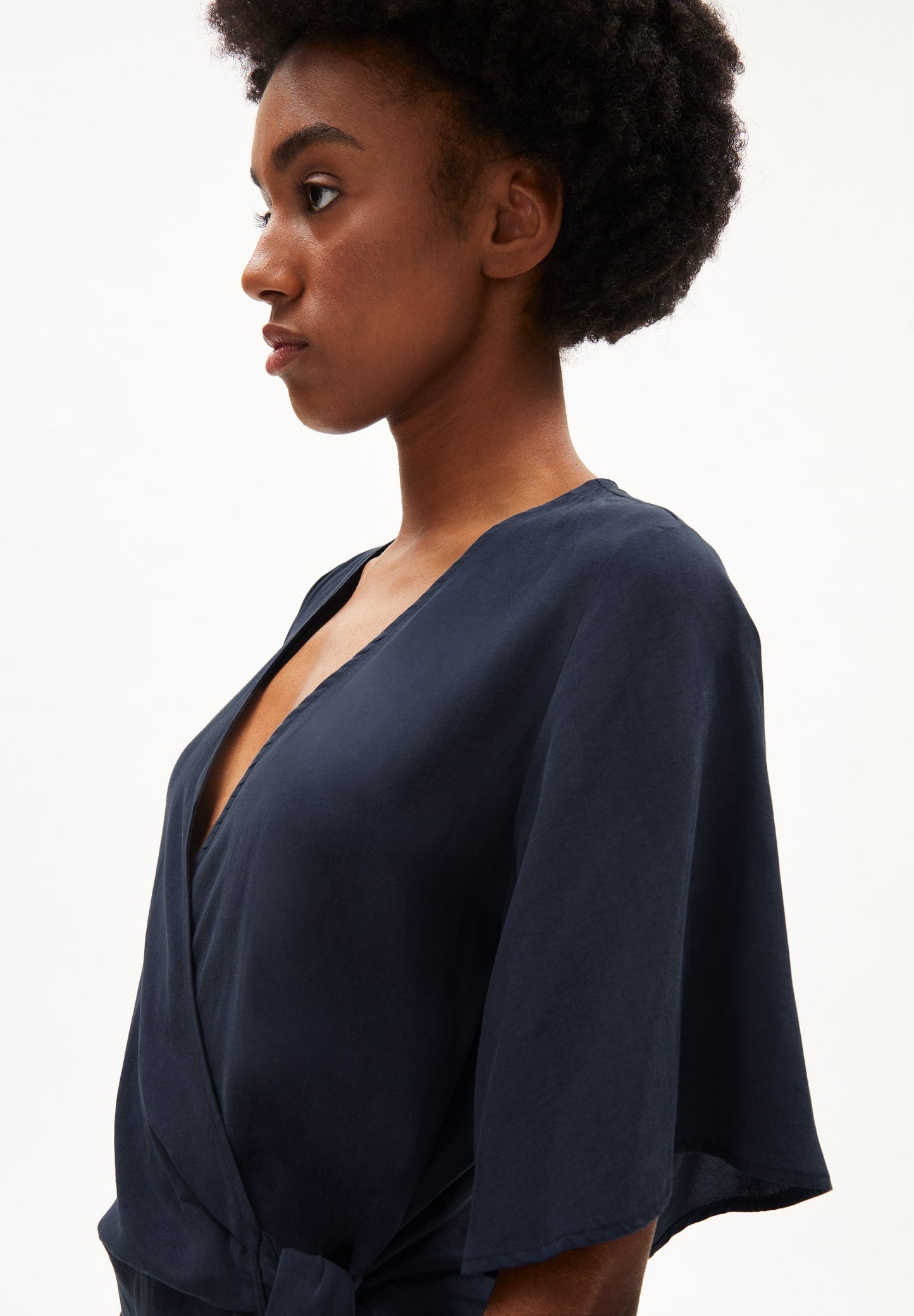 Robe portefeuille marine en tencel - nataale night sky