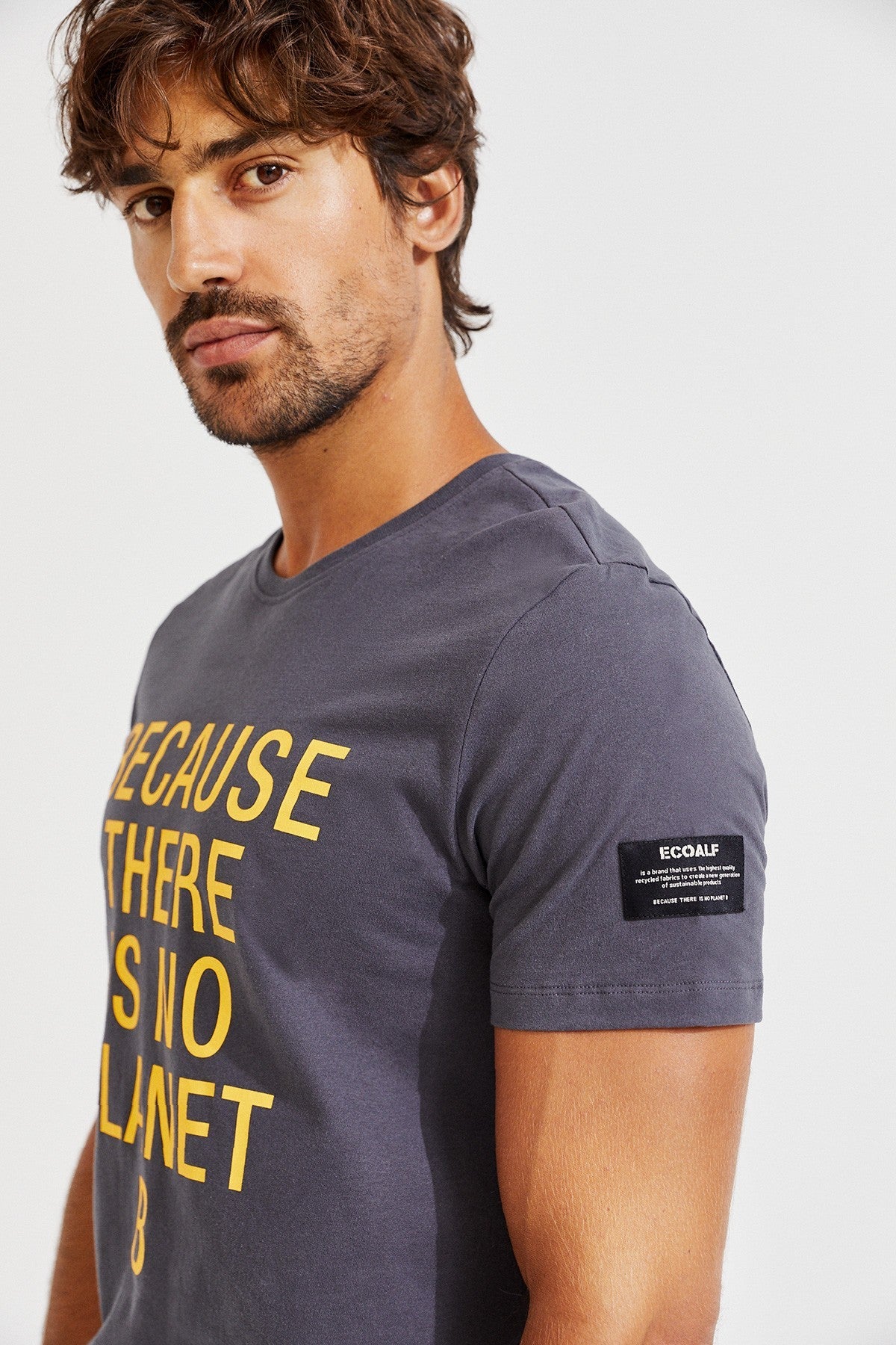 T-shirt gris imprimé jaune en coton bio - NATAL CLASSIC BECAUSE