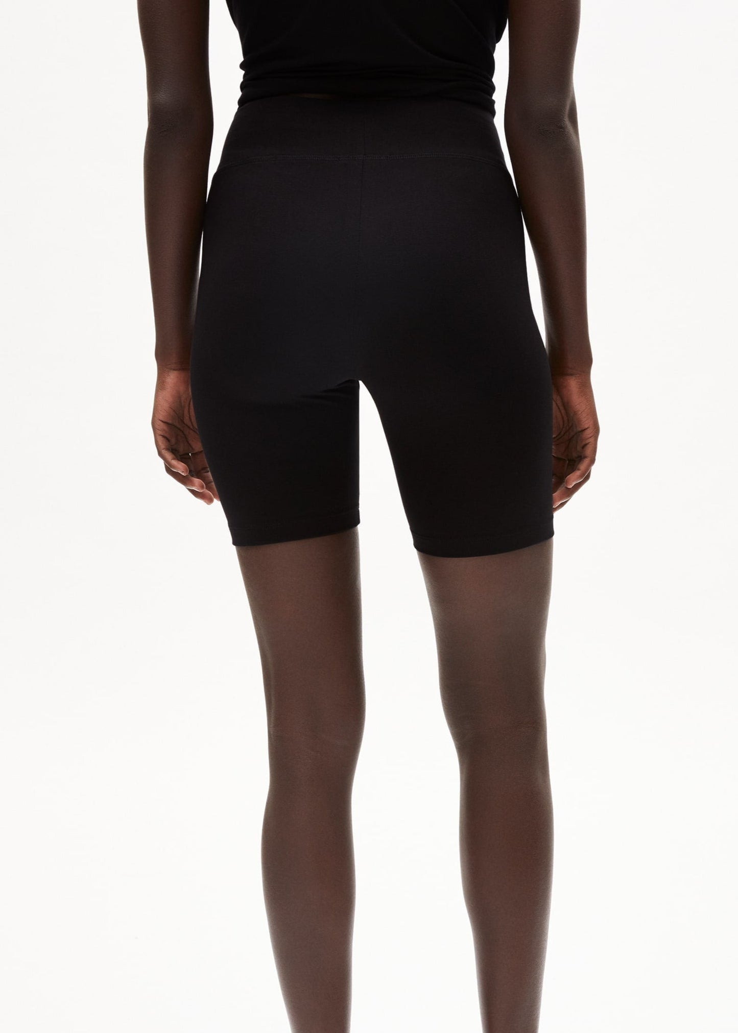 Short biker noir en coton bio - nedaa solid black