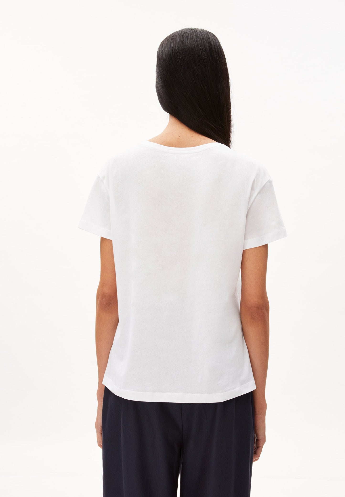 T-shirt blanc à motifs en coton bio - nelaa squares