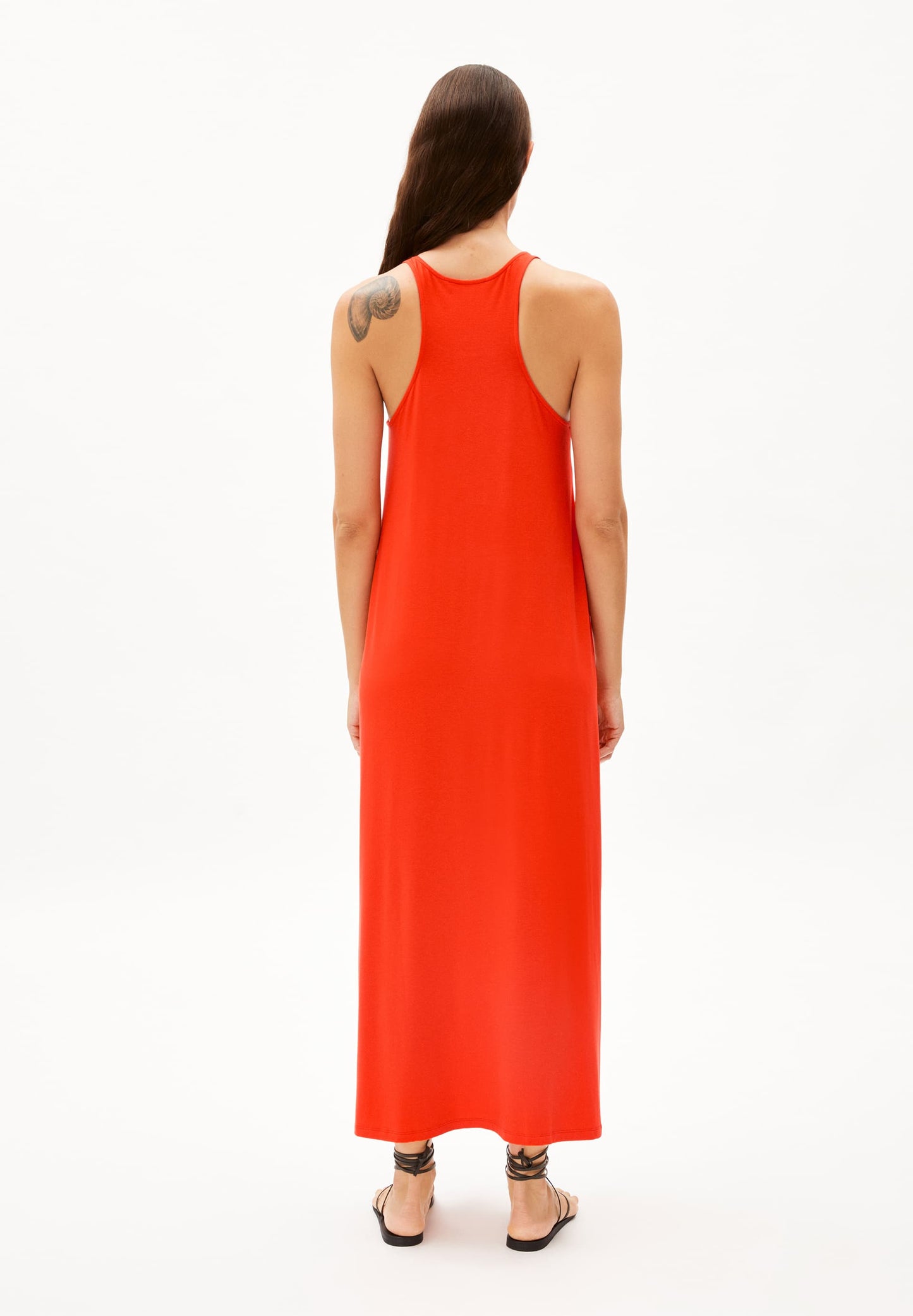 Robe longue en ecovero | rouge "nisaa litaa poppy red"