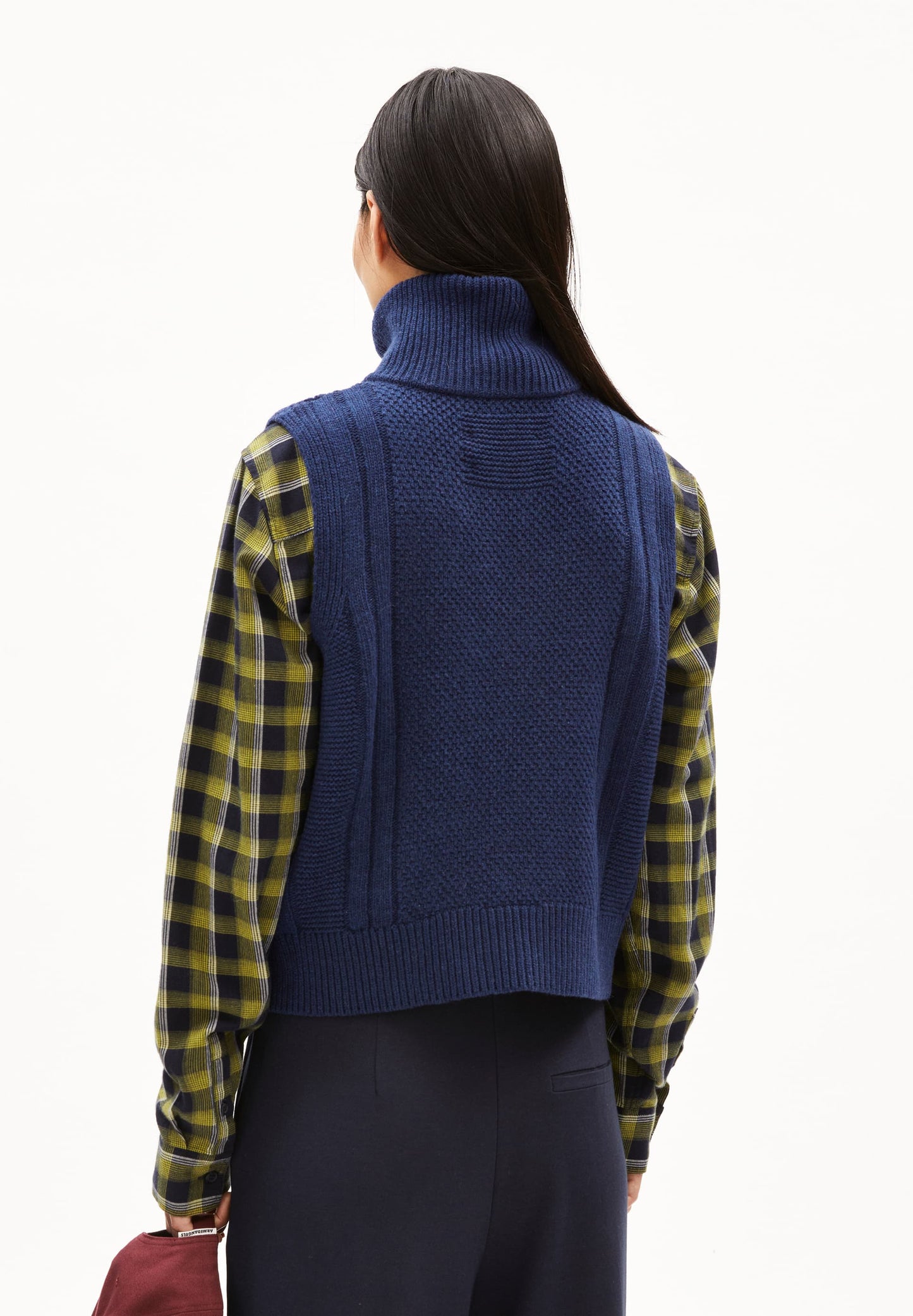Gilet sans manches en laine bio | bleu "olaiaas cable - deep sea blue"