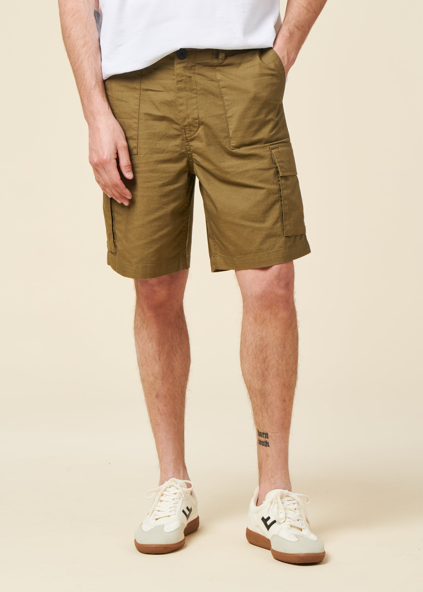 Short cargo en coton bio |  "Flint wide slub yarn shorts - burned olive"