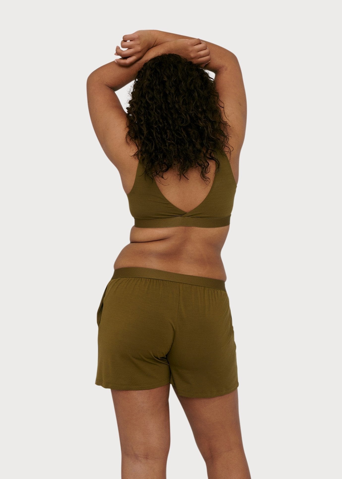 Short léger olive en tencel - olive