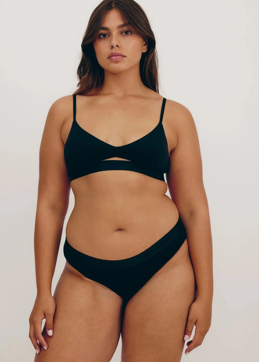 Soutien-gorge triangle en tencel | noir "soft touch bralette black"